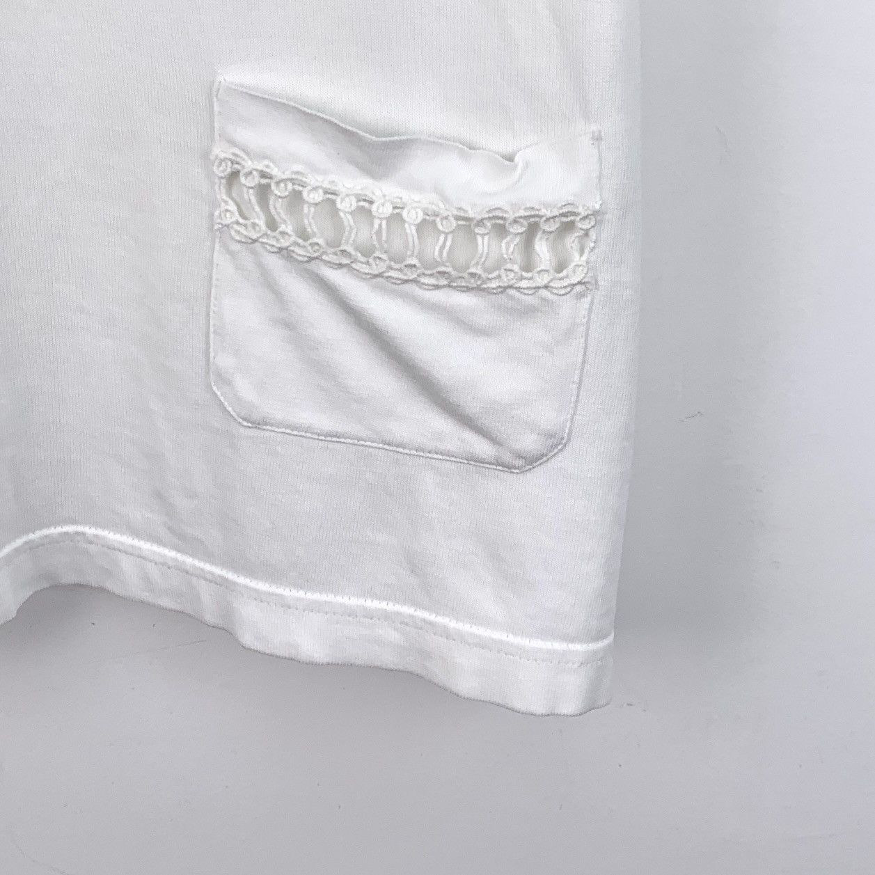 Chanel Chanel White Logo Embroidered Cotton T-Shirt Size S / US 4 / IT 40 - 5 Thumbnail