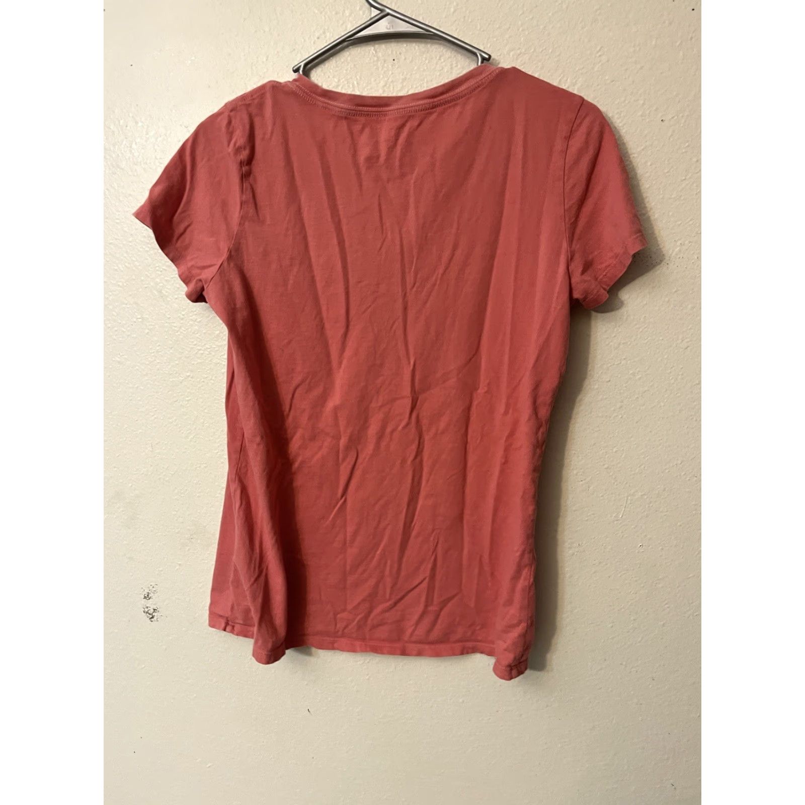 Gap Gap T Shirt Women Small Pink Solid V Neck Cotton Solid Size S / US 4 / IT 40 - 3 Thumbnail