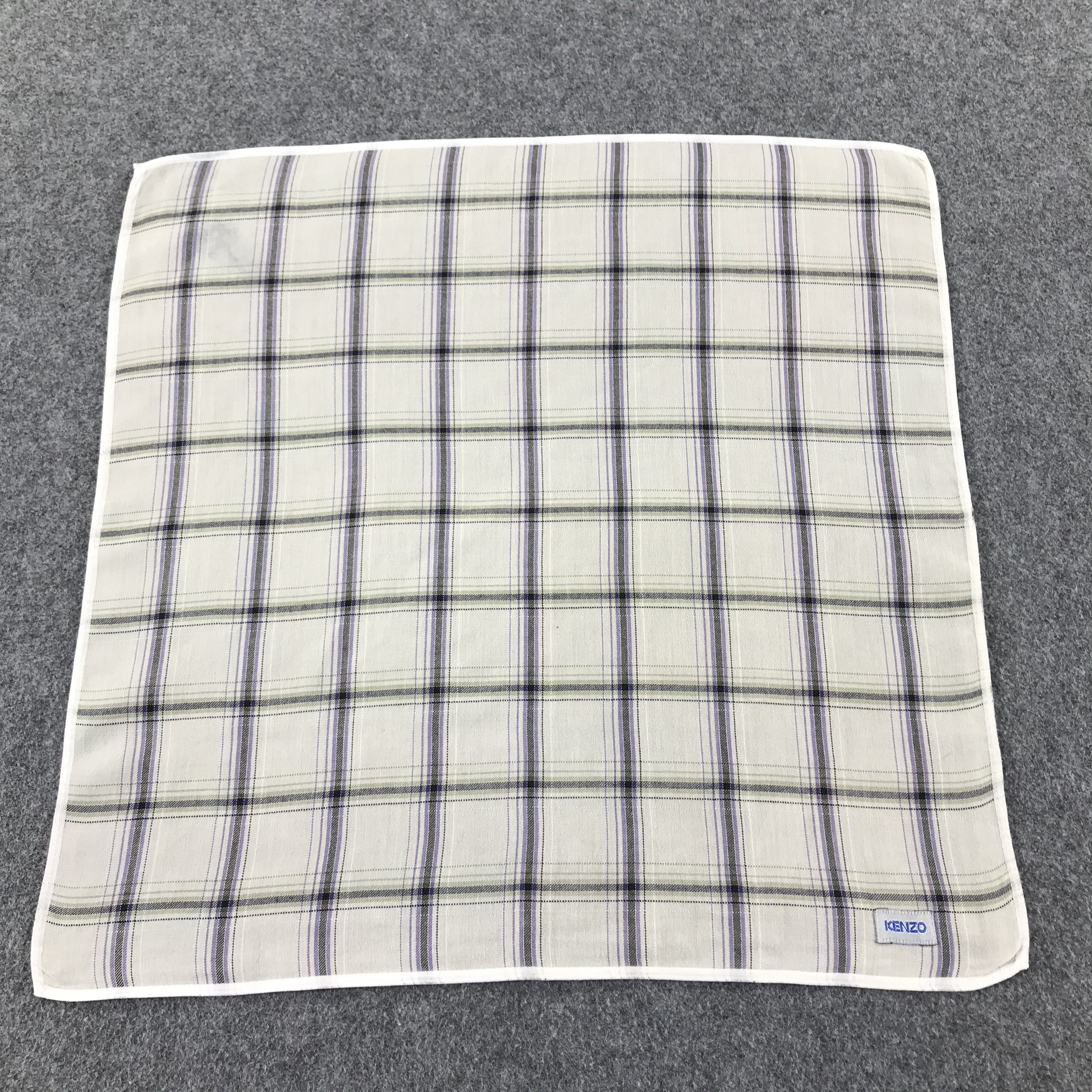 Kenzo Kenzo Handkerchief Neckerchief Bandana H319 Size ONE SIZE - 1 Thumbnail