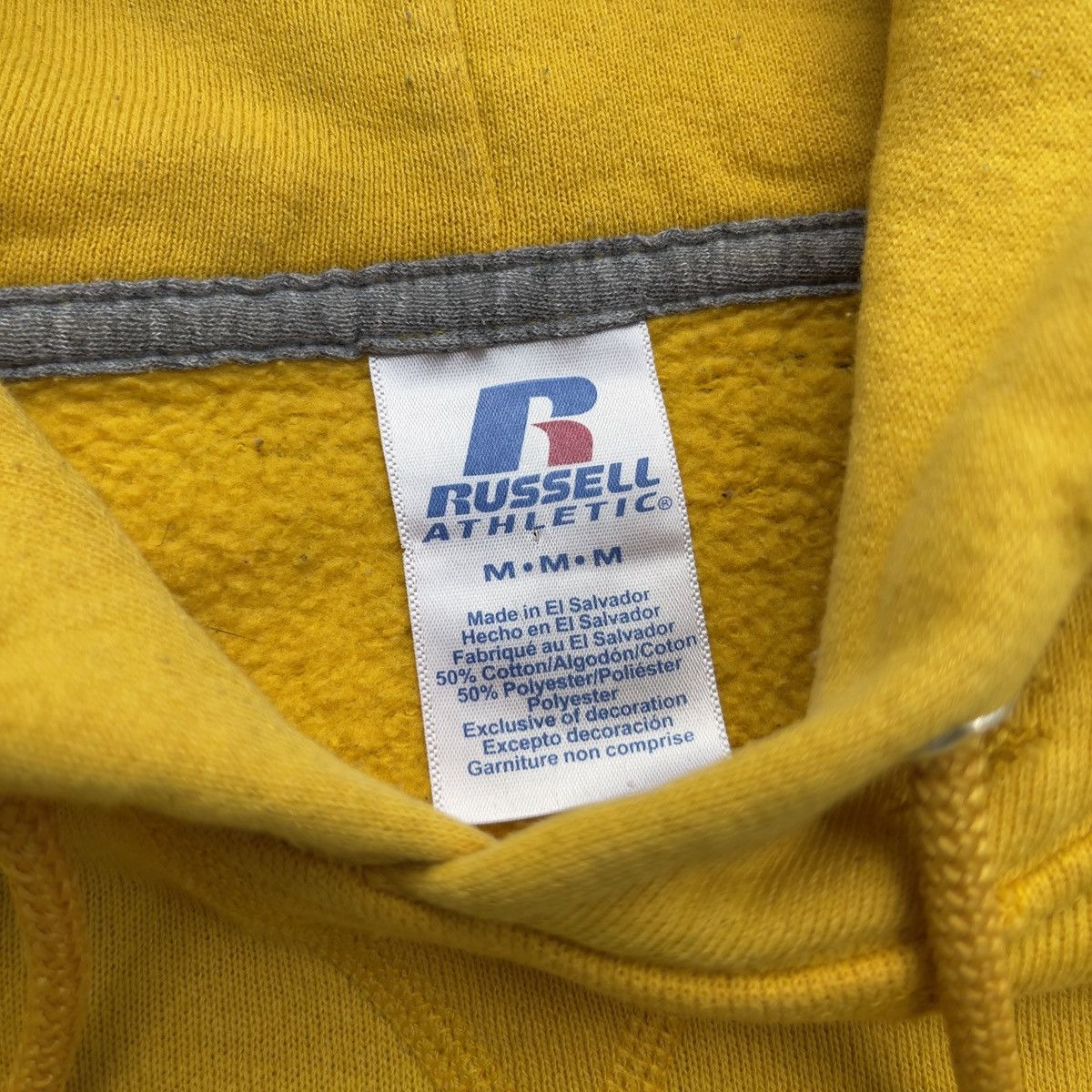 Russell Athletic × Vintage Thrashed Vintage Y2K Russell Athletic Yellow Blank Pullover Size US M / EU 48-50 / 2 - 4 Thumbnail