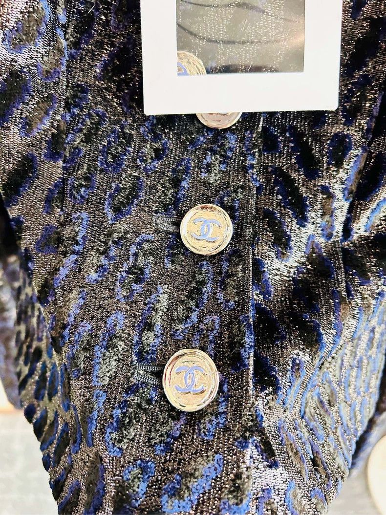 Chanel Chanel 23a high-end handicraft workshop blue and black vel Size XS / US 0-2 / IT 36-38 - 5 Thumbnail