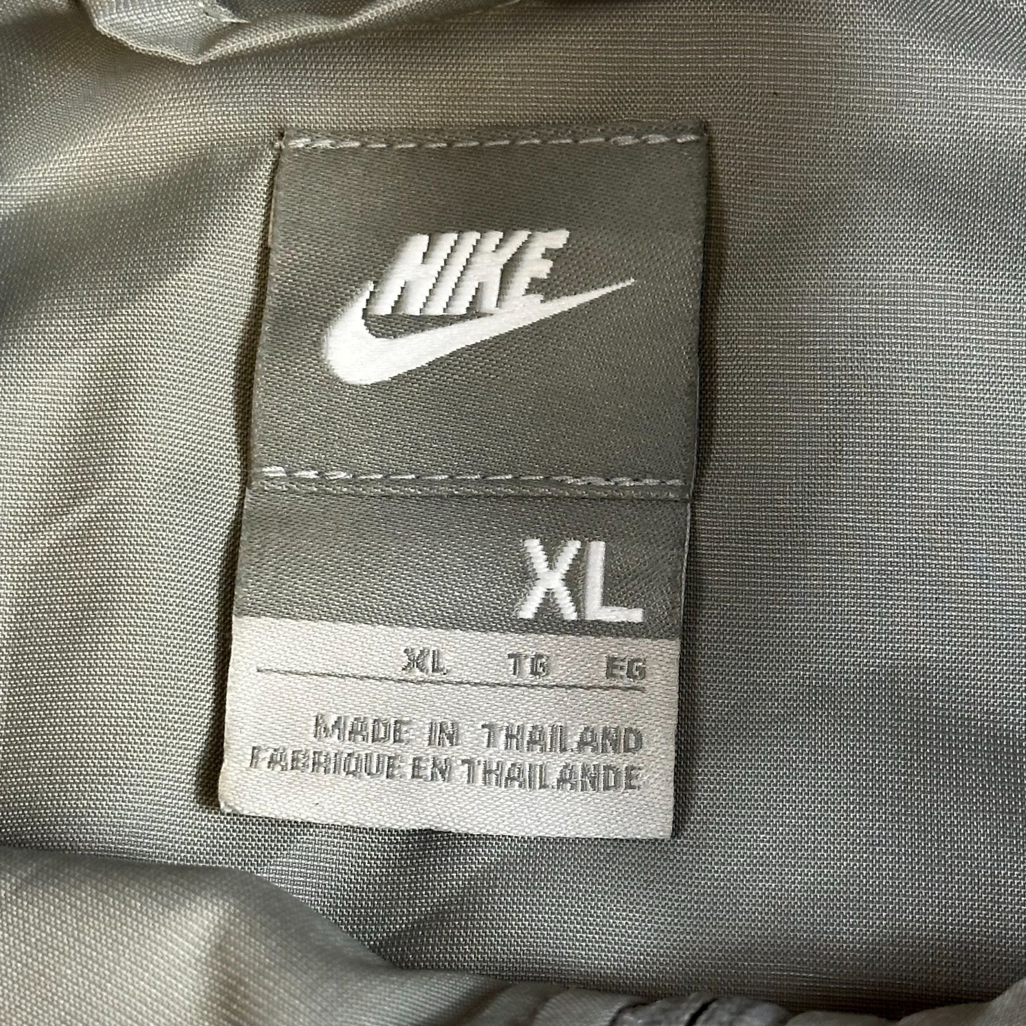 Nike Nike Gray Lightweight Full-Zip Windbreaker Jacket XL Size US XL / EU 56 / 4 - 3 Thumbnail