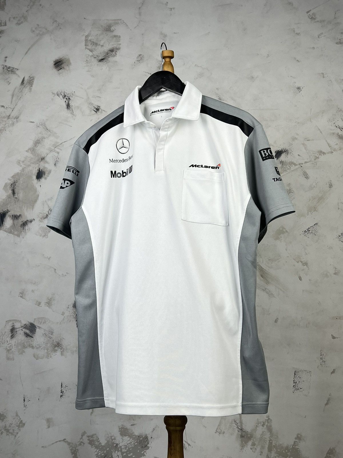 Mercedes-Benz McLaren Mercedes F1 Team Polo Shirt Hugo Boss Motorsport L Size US L / EU 52-54 / 3 - 1 Thumbnail