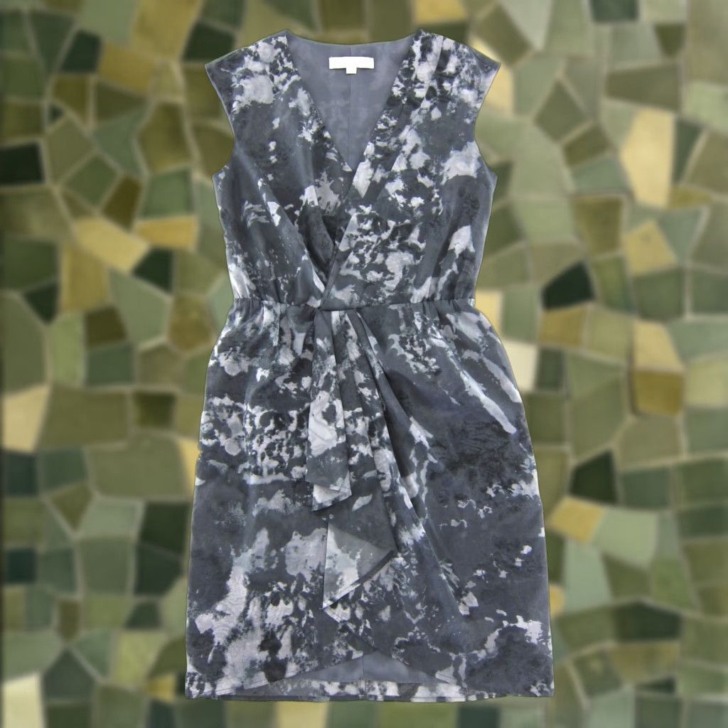 Ann Taylor Ann Taylor Loft Grey Camouflage Cap Sleeve V-Neck Sheath Dress Women Size 4 Size S / US 4 / IT 40 - 1 Thumbnail