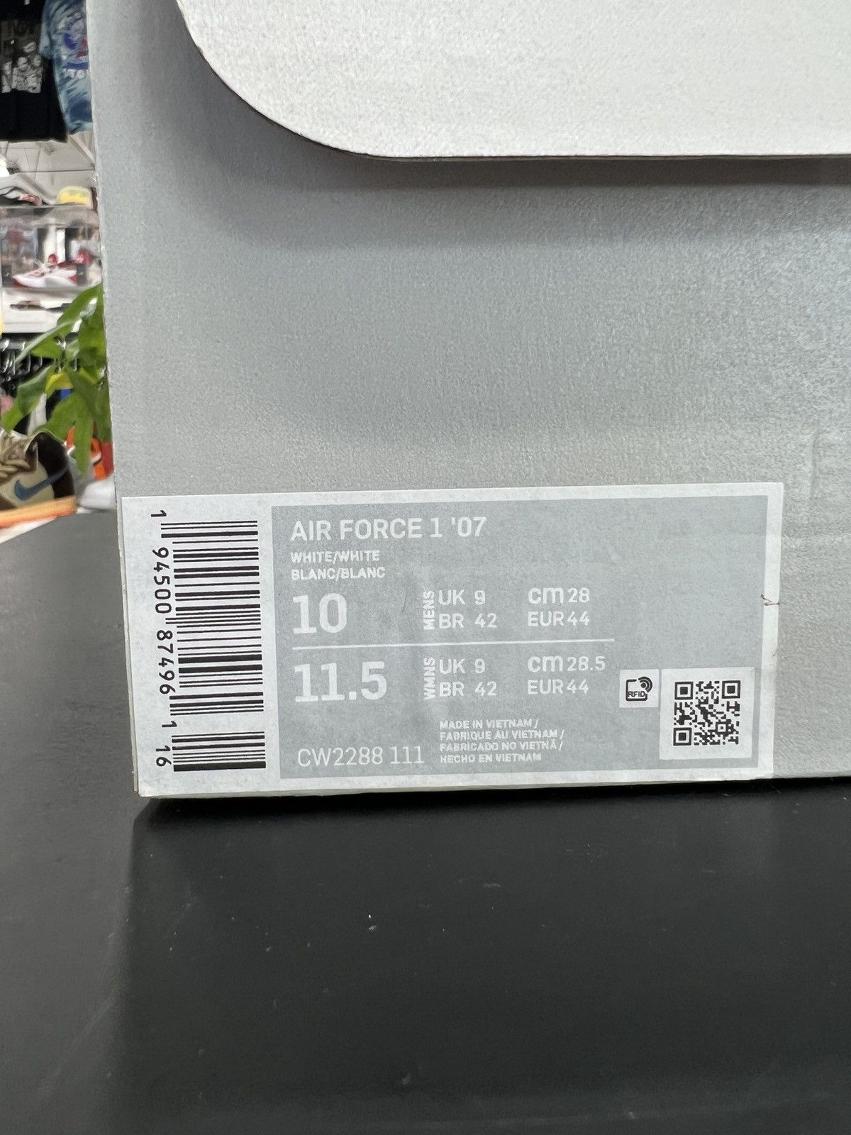 Nike Nike Air Force 1 ‘07 White Malachite Sz. 10 (2023) Size US 10 / EU 43 - 13 Thumbnail