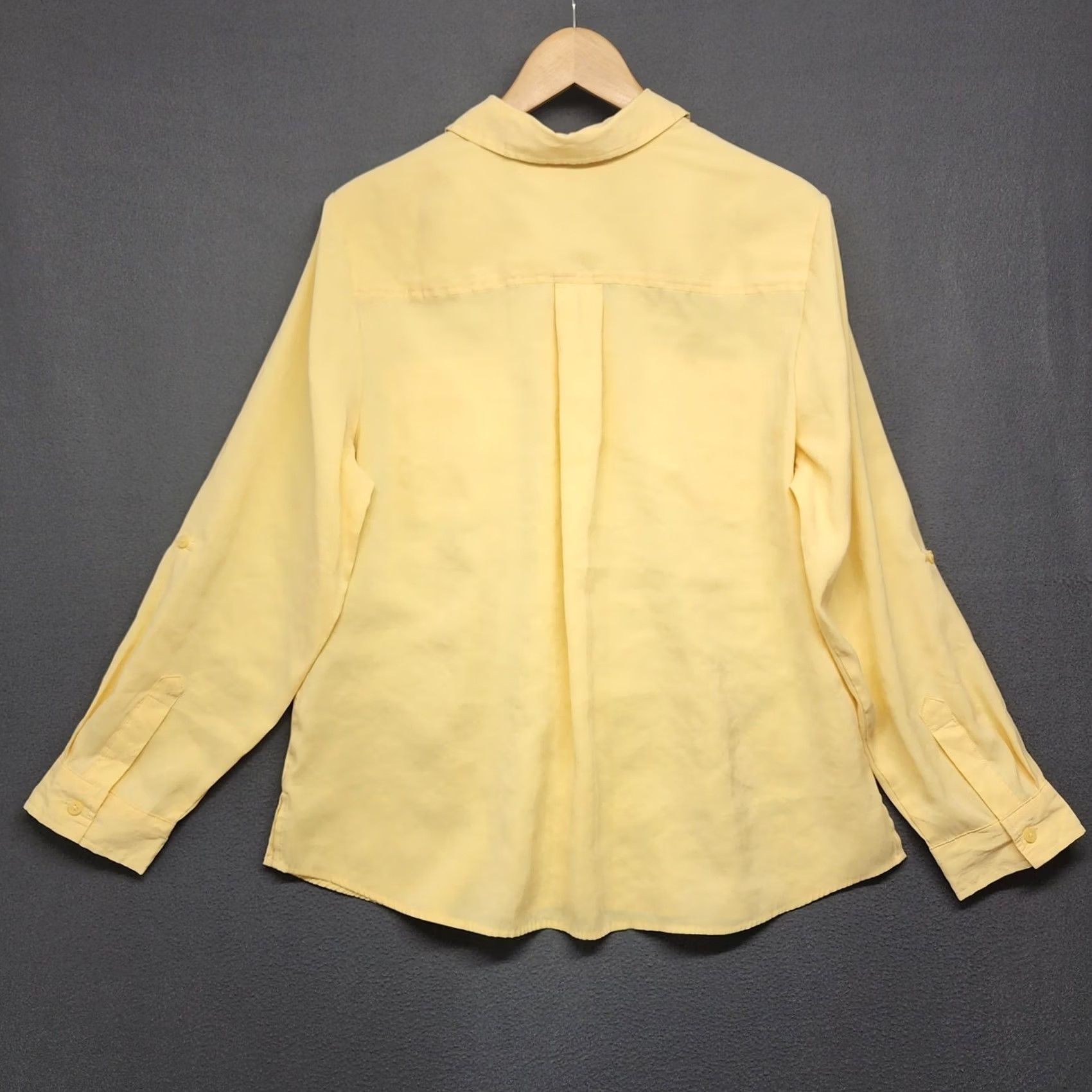Vintage Chico'S Womens Size 2 US Large Yellow Button Front Blouse Long Sleeve Shirt Size L / US 10 / IT 46 - 2 Thumbnail