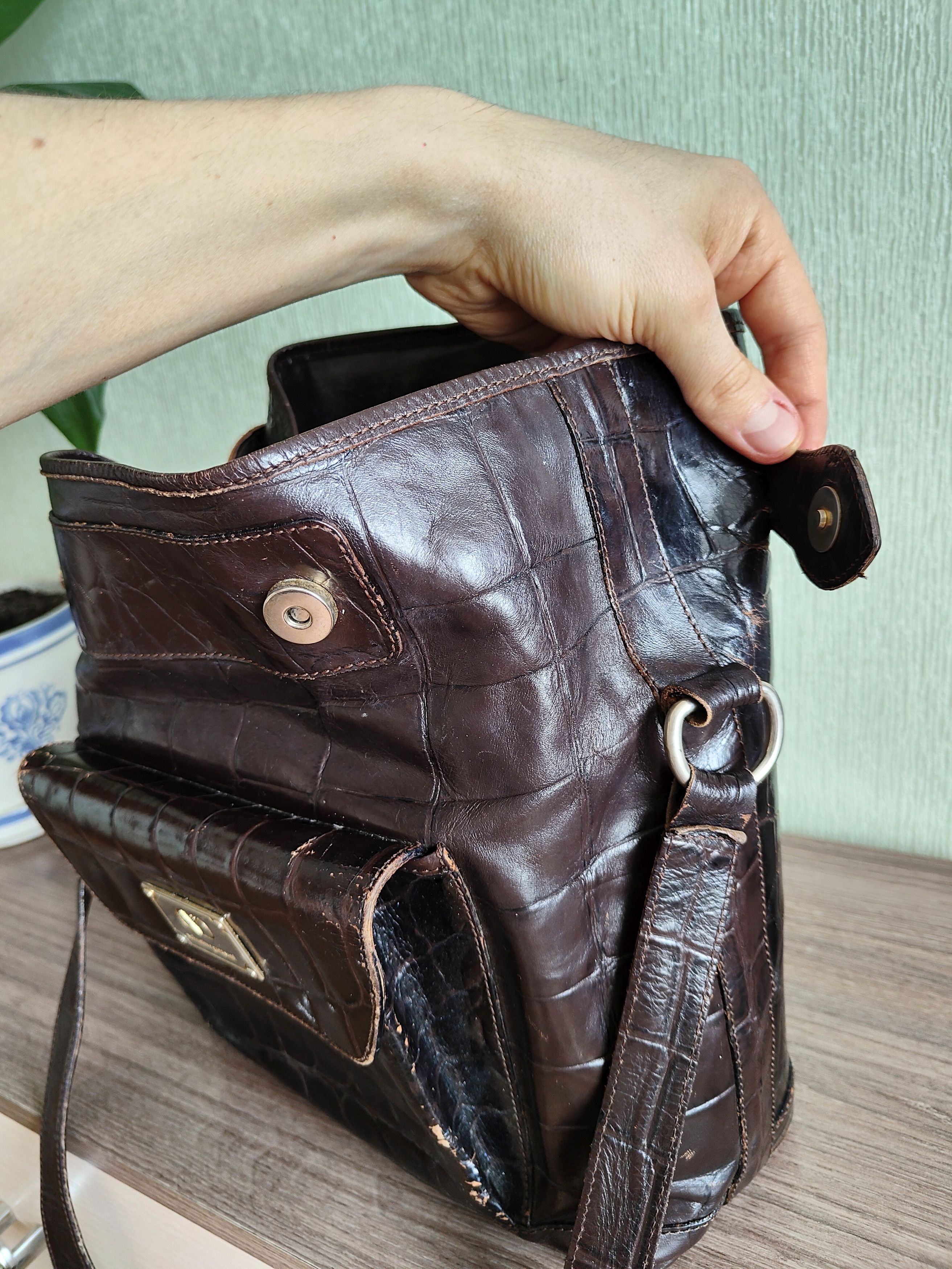 Valentino Valentino Garavani Vintage Leather Bag Shoulder Bag VLTN Size ONE SIZE - 9 Thumbnail