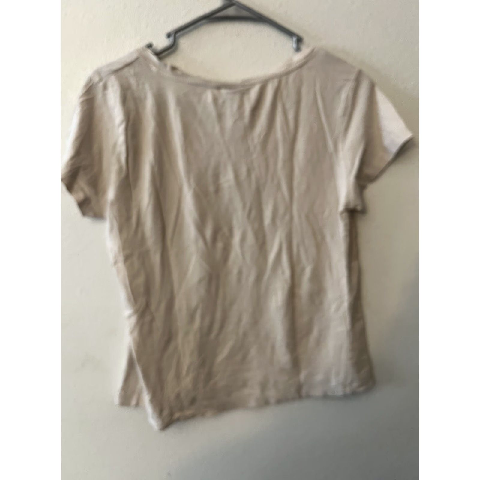 H&M H&M Basic Women’s Beige Short Sleeve T Shirt Size Medium Casual Shirt Women M Beige Casual Basic Size M / US 6-8 / IT 42-44 - 2 Thumbnail