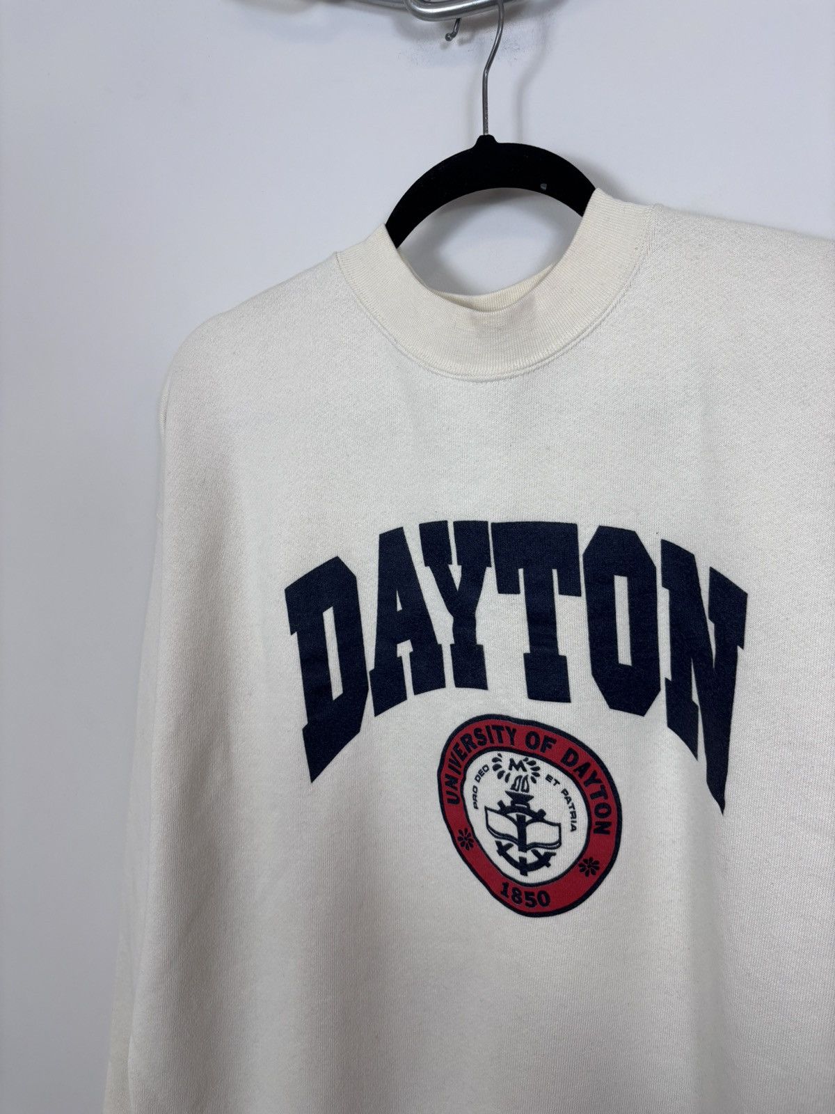 Vintage Vintage University Of Dayton Sweatshirt Crewneck Made In USA Size US XL / EU 56 / 4 - 4 Thumbnail