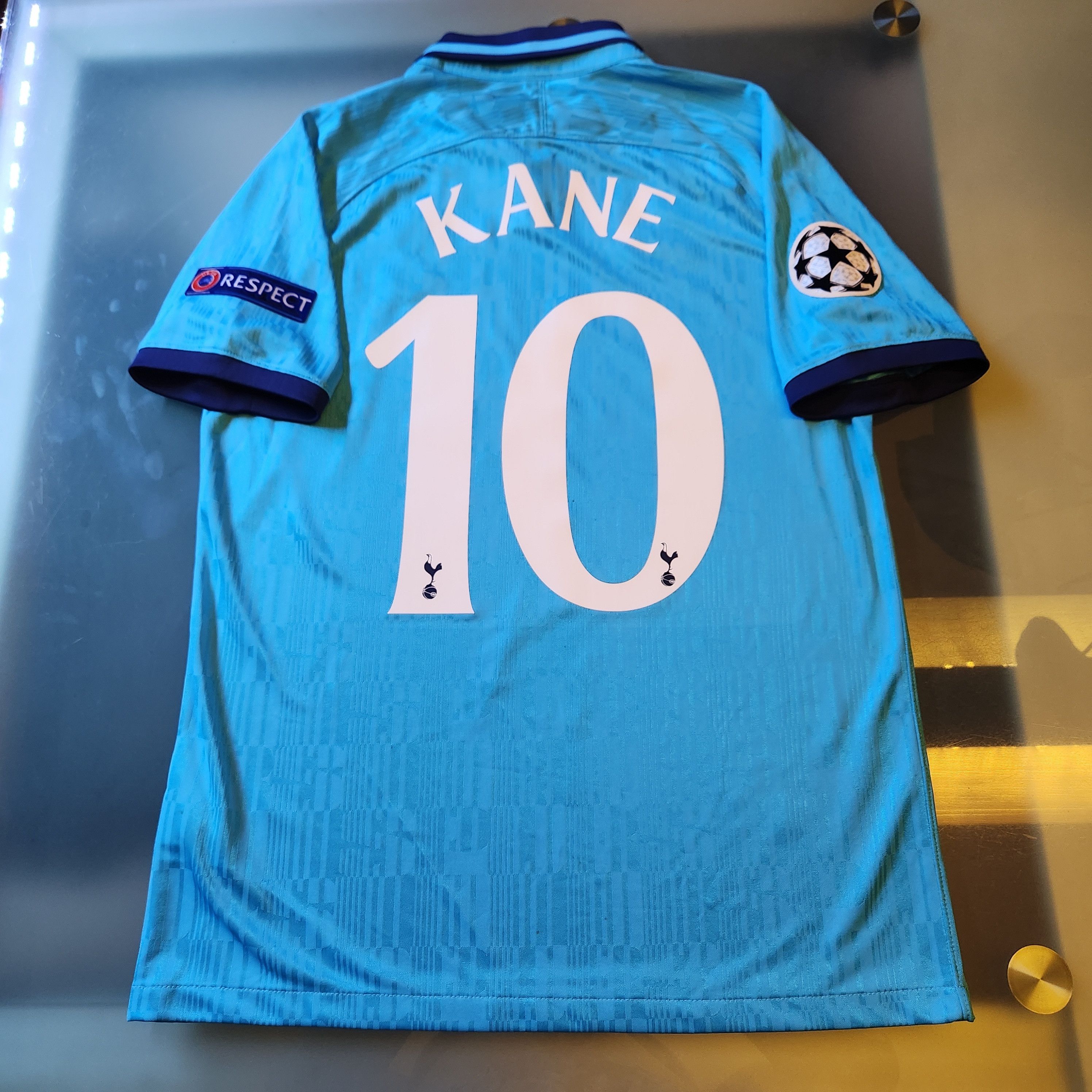 Nike Authentic Tottenham Hotspur Spurs KANE 2019-2020 3rd Jersey Size US M / EU 48-50 / 2 - 1 Thumbnail