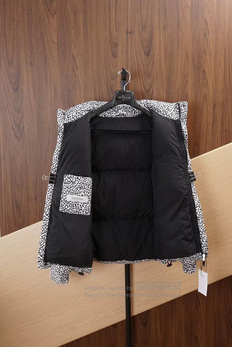 Valentino Valentino Down jacket Size L / US 10 / IT 46 - 4 Thumbnail