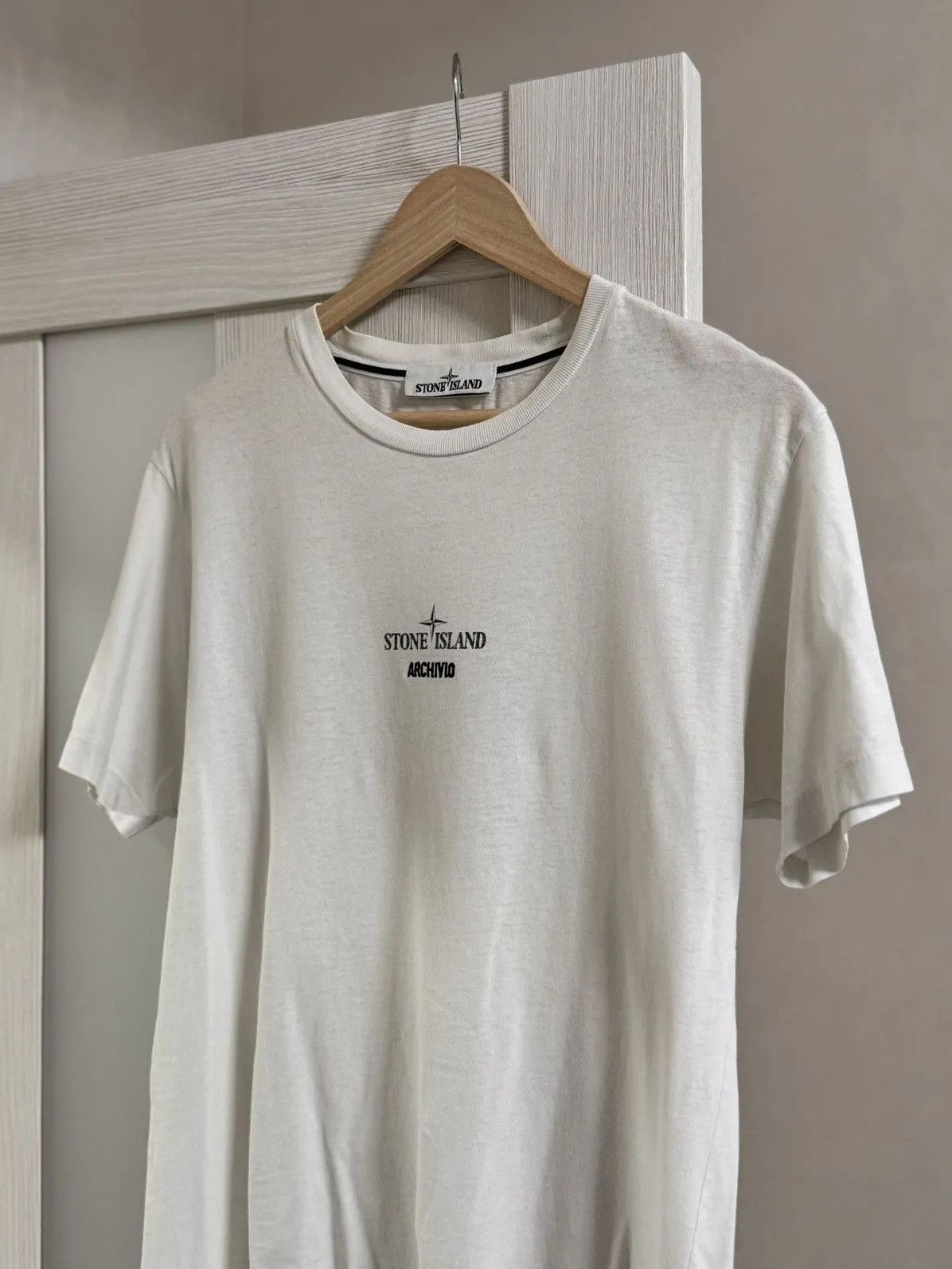 Stone Island Vintage T-shirt Stone Island Archivo Raso Gammato faded Size US S / EU 44-46 / 1 - 4 Thumbnail