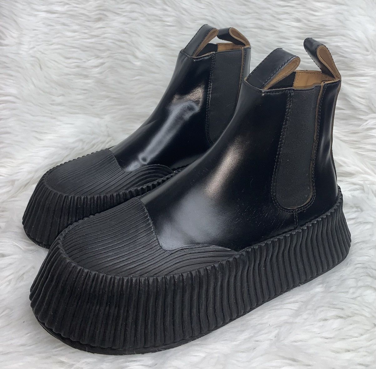 Jil Sander Jil Sander Ribbed Sole Leather Chelsea Boots Size US 5 / IT 35 - 2 Thumbnail
