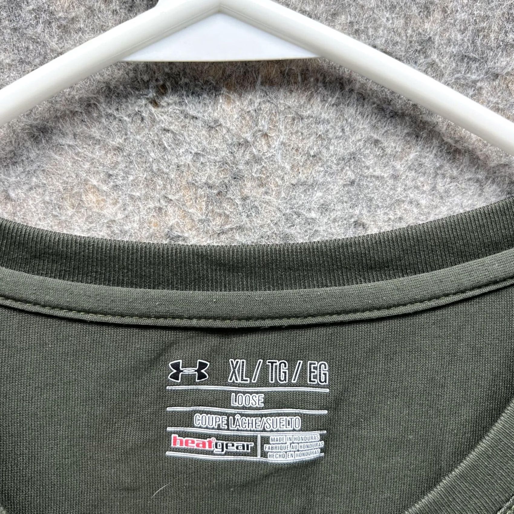 Under Armour Under Armour Shirt Men XL Green Camouflage Short Sleeve Crew Neck HeatGear Athletic Regular Fit Size US XL / EU 56 / 4 - 4 Thumbnail