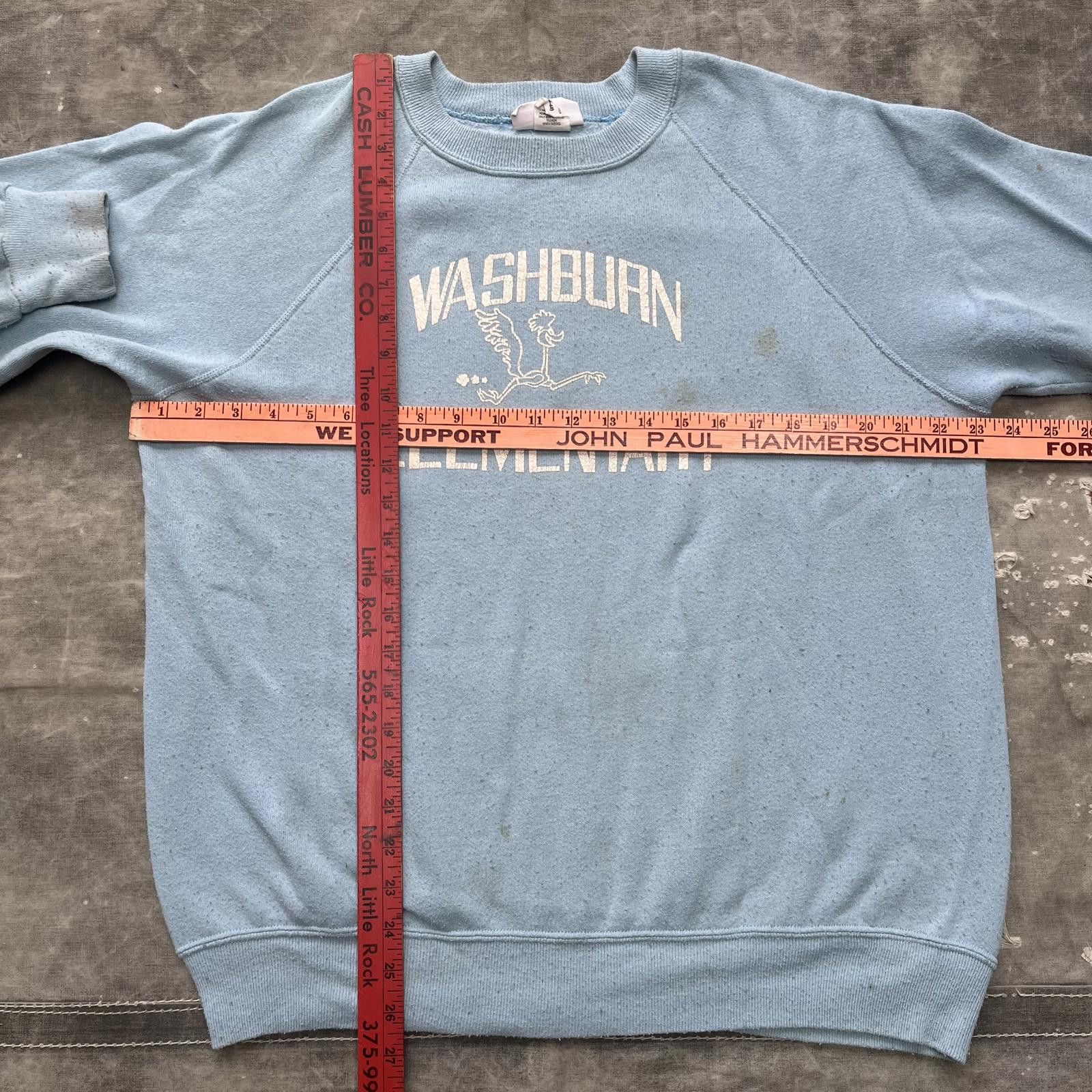 Vintage Vintage 1980s Washburn Elementary Road Runner Sweatshirt Size US L / EU 52-54 / 3 - 3 Thumbnail