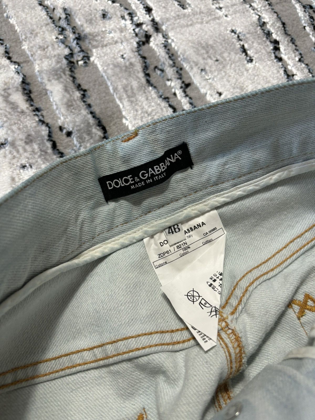 Designer Dolce Gabbana Metal Logo Washed Denim Jeans Painted Margiela Size US 32 / EU 48 - 5 Thumbnail