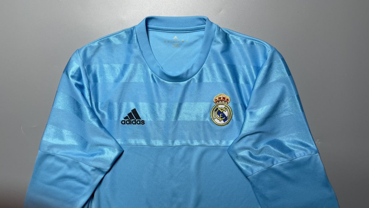 Adidas REAL MADRID ADIDAS 2015/2016 FOOTBALL GK JERSEY #1 NAVAS Size US M / EU 48-50 / 2 - 3 Thumbnail
