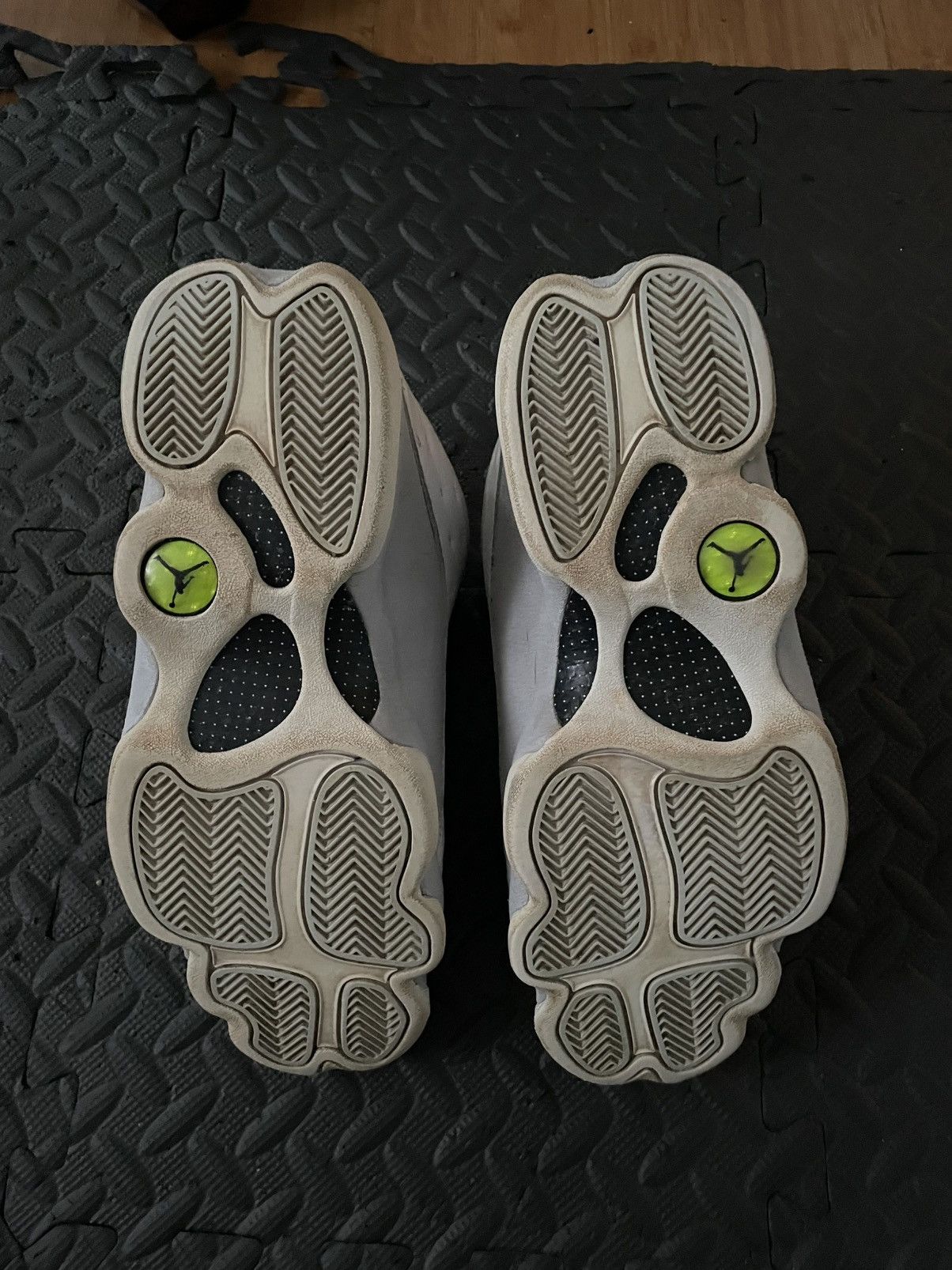 Jordan Brand Jordan 13 low pure platinum Size US 10.5 / EU 43-44 - 5 Thumbnail