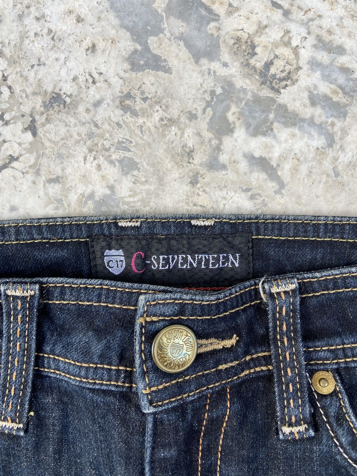 Japanese Brand C-seventeen flare Jeans pants Size 28" / US 6 / IT 42 - 8 Thumbnail