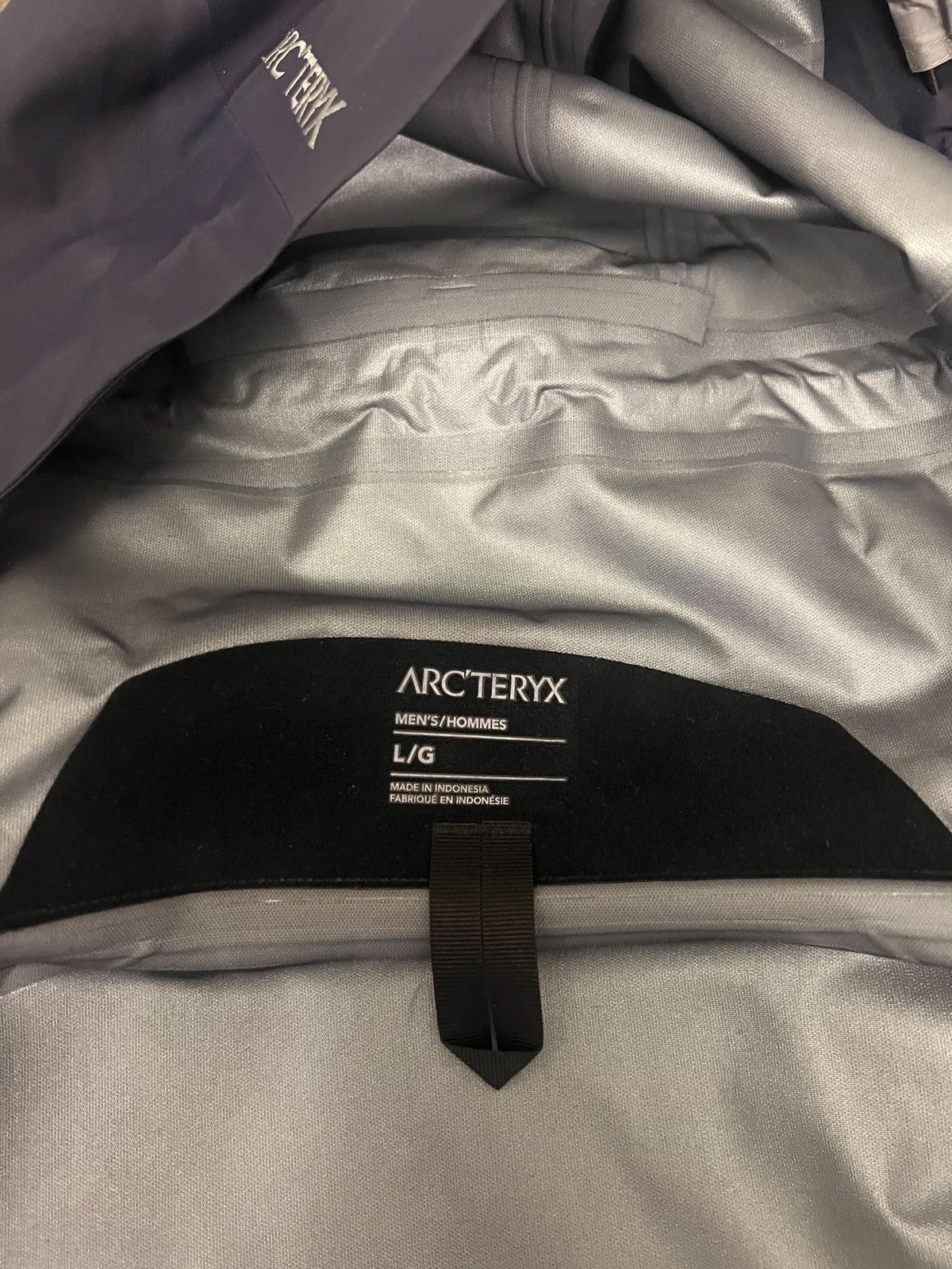 Arc'teryx Arc’teryx Beta jacket black sapphire Size US L / EU 52-54 / 3 - 8 Thumbnail