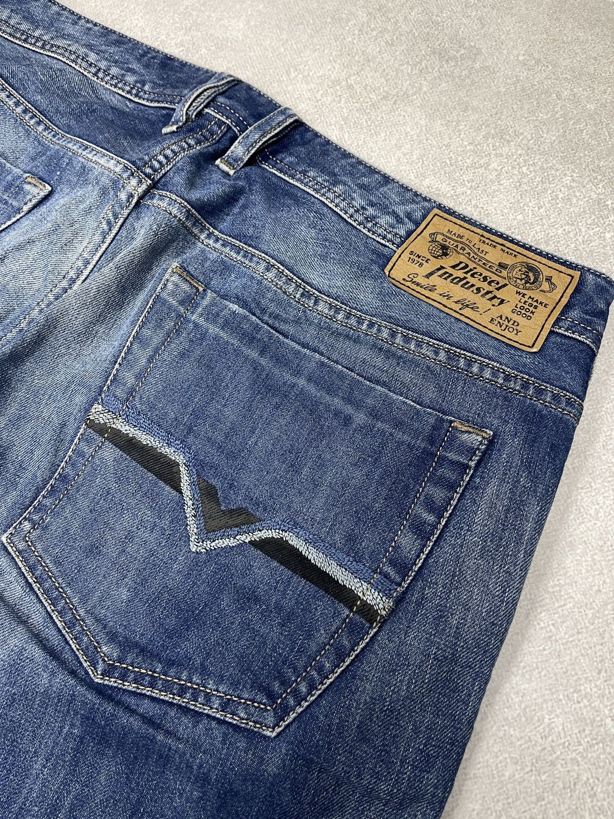 Diesel Mens Diesel Zatiny Denim Jeans Blue Y2K Size US 36 / EU 52 - 4 Thumbnail