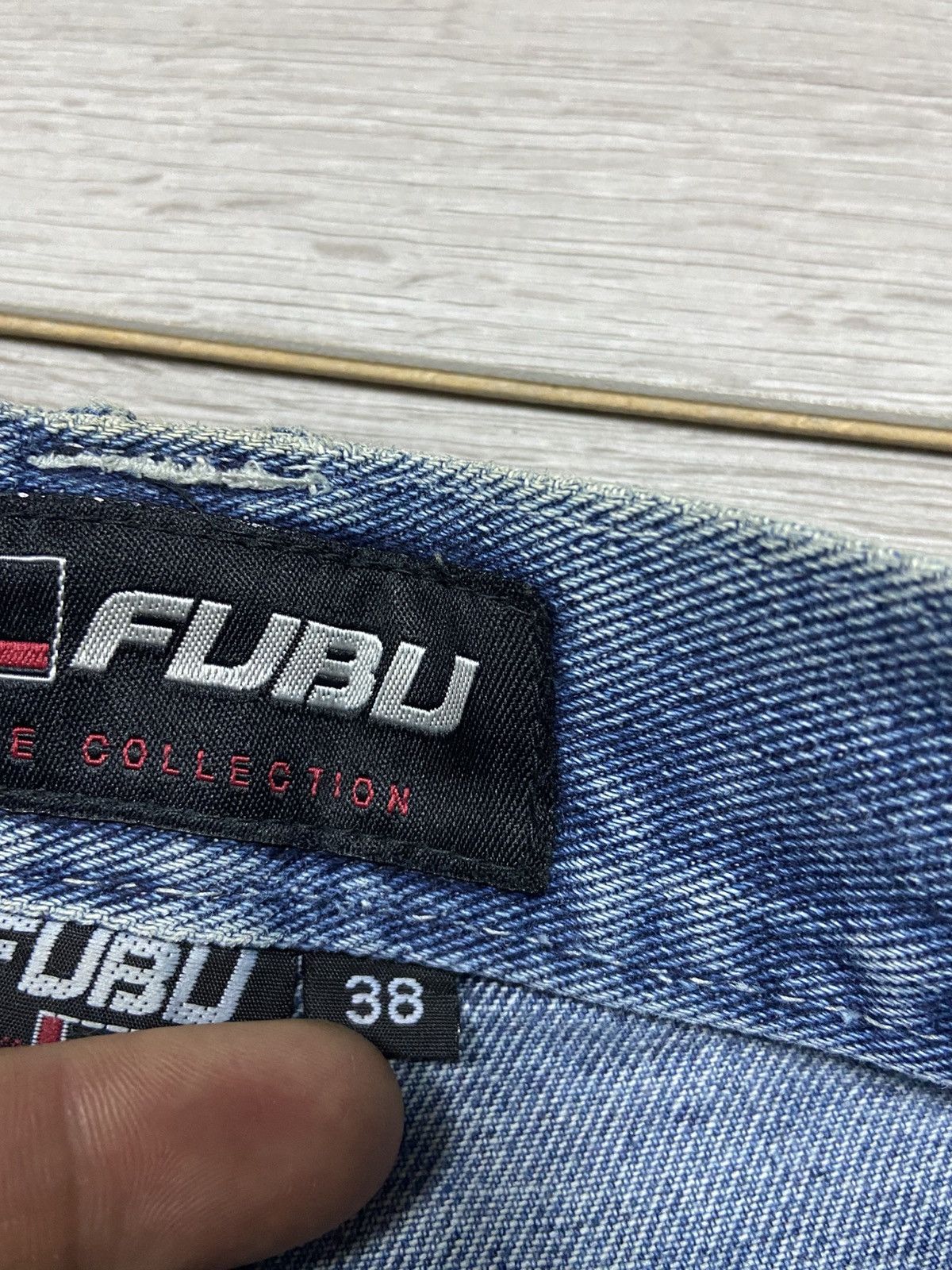 Fubu Fubu wide leg big logo skate rap jeans cargo pants Size US 38 / EU 54 - 9 Thumbnail