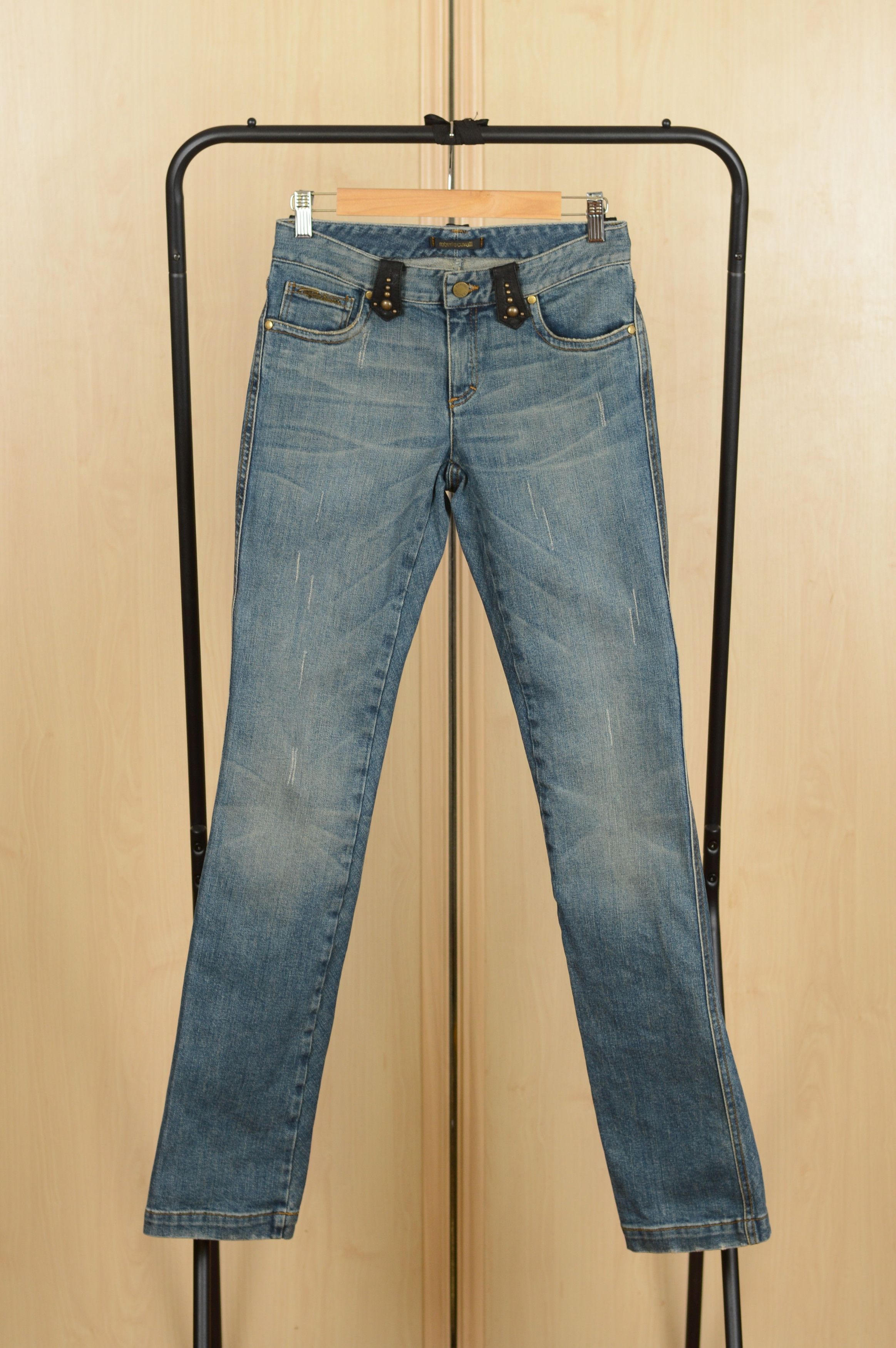 Roberto Cavalli Roberto Cavalli Leather Details Distressed Denim Jeans Size 26" / US 2 / IT 38 - 2 Thumbnail