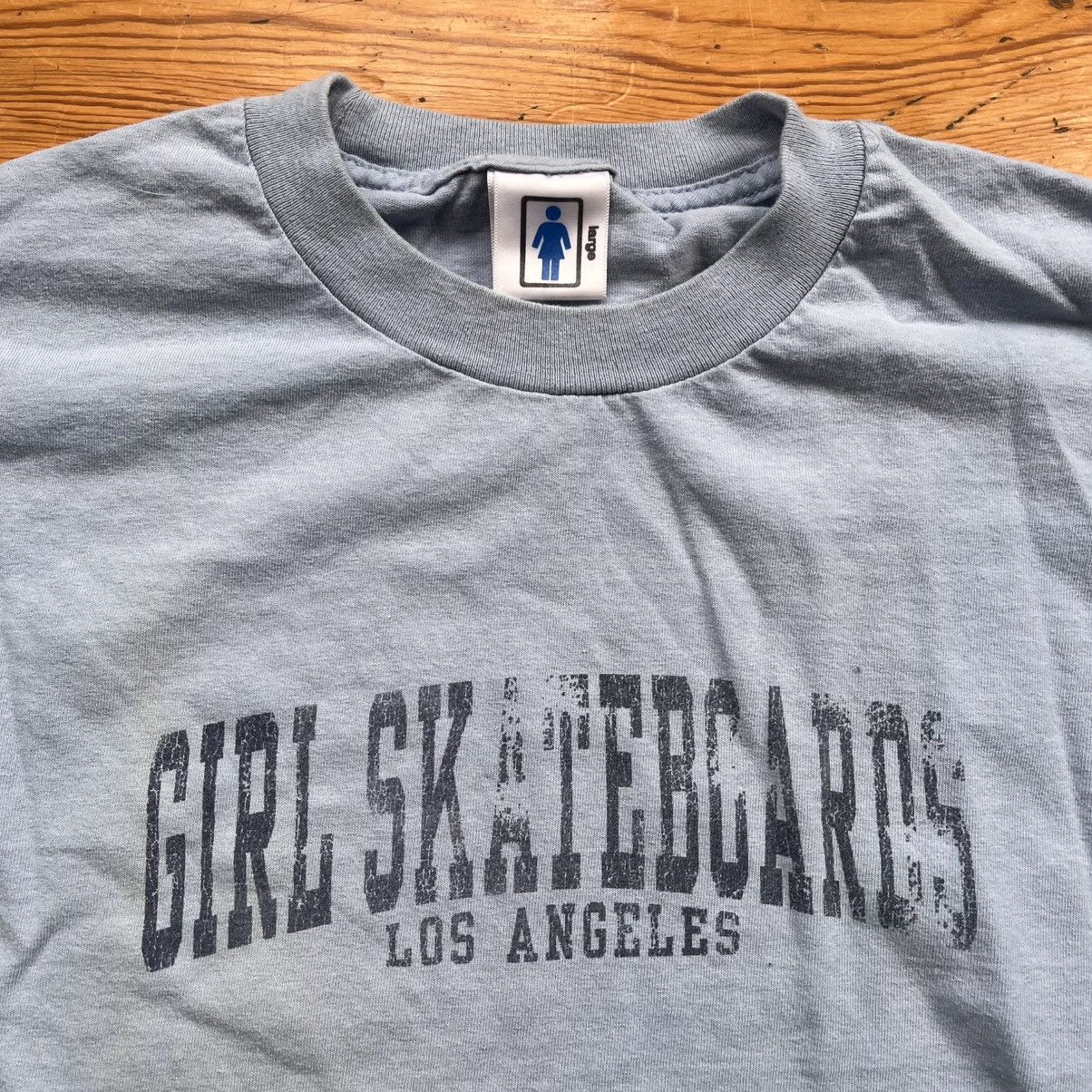 Girl Skateboards Vintage Girl Skateboards Large Baby Blue Skate T-Shirt OG Size US L / EU 52-54 / 3 - 2 Thumbnail