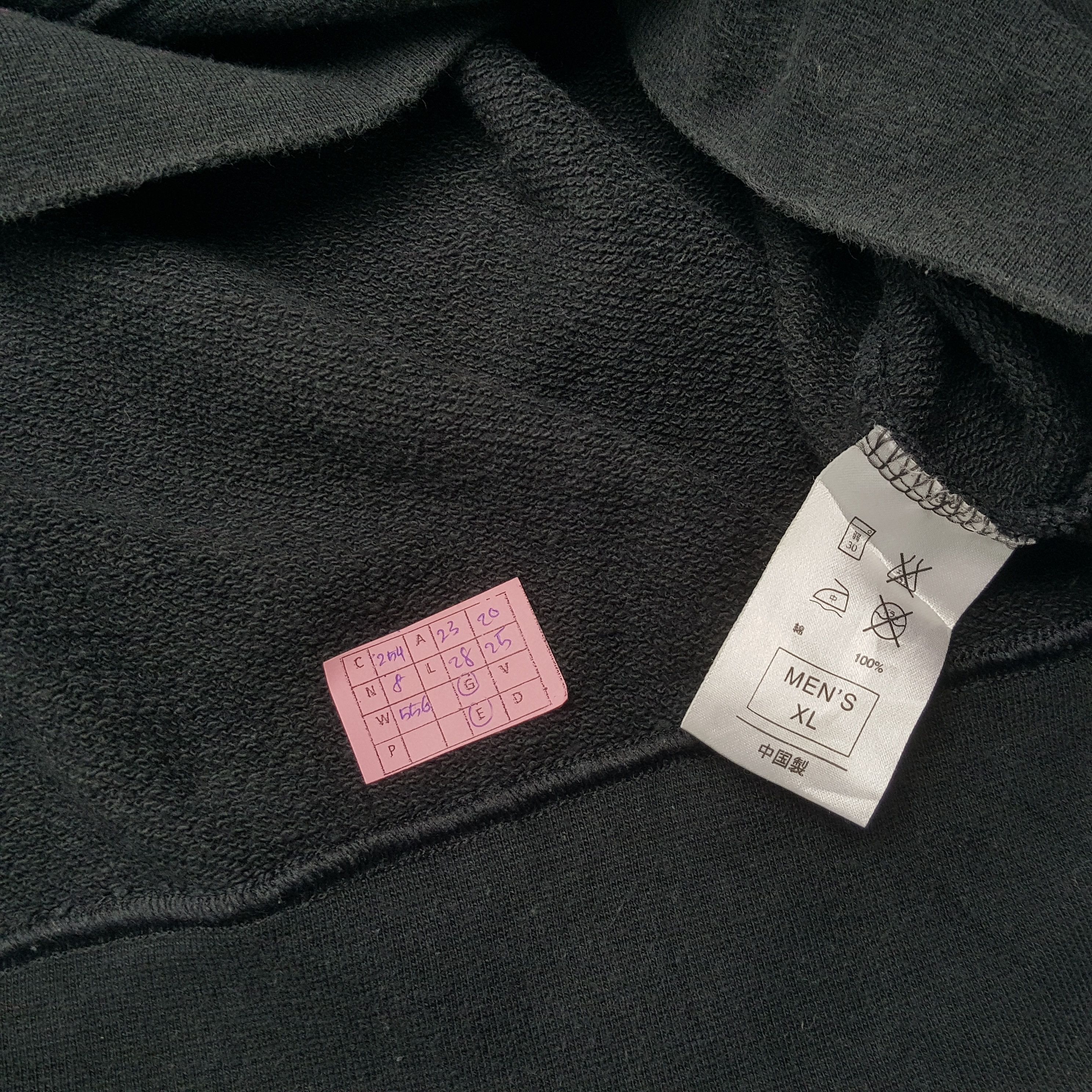 Nike × Vintage NIKE Small Logo Design Streetwear Style Sweatshirt Size US L / EU 52-54 / 3 - 5 Thumbnail