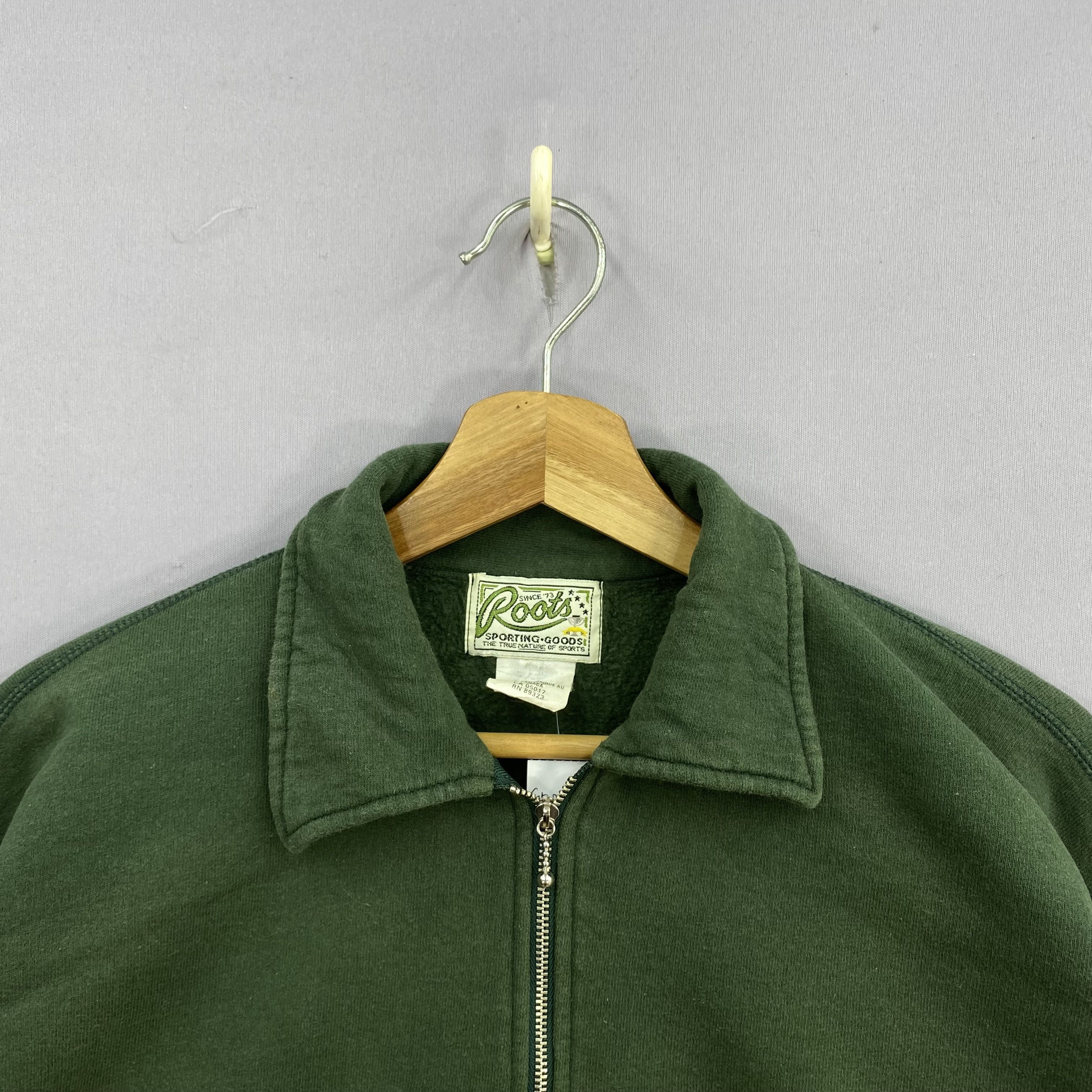 Vintage Vintage Roots Athletics 1/4 Zip Spellout Sweatshirt Canada Size US XL / EU 56 / 4 - 9 Thumbnail