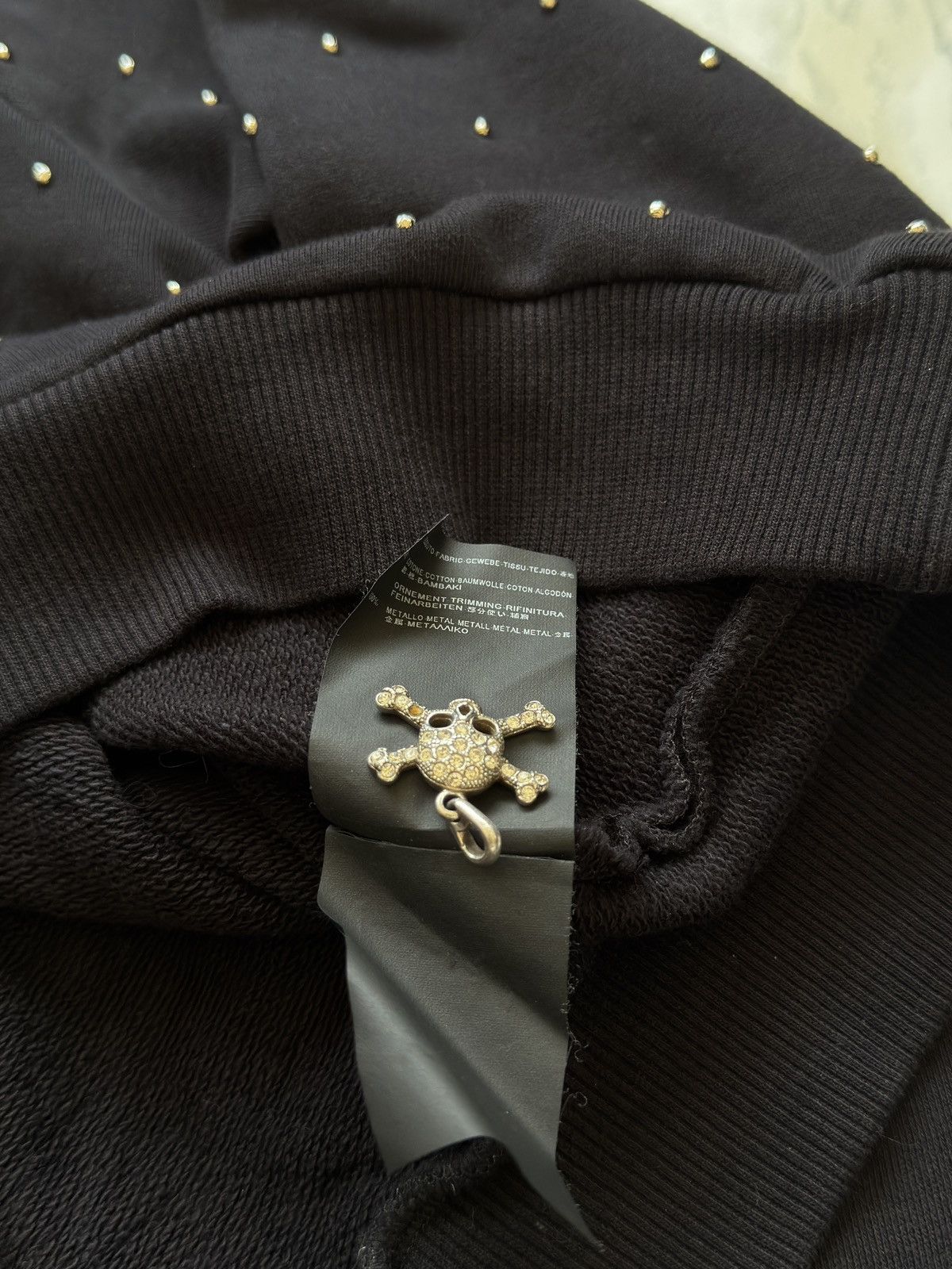 Saint Laurent Paris Saint Laurent Beaded Crewneck Size US M / EU 48-50 / 2 - 6 Thumbnail