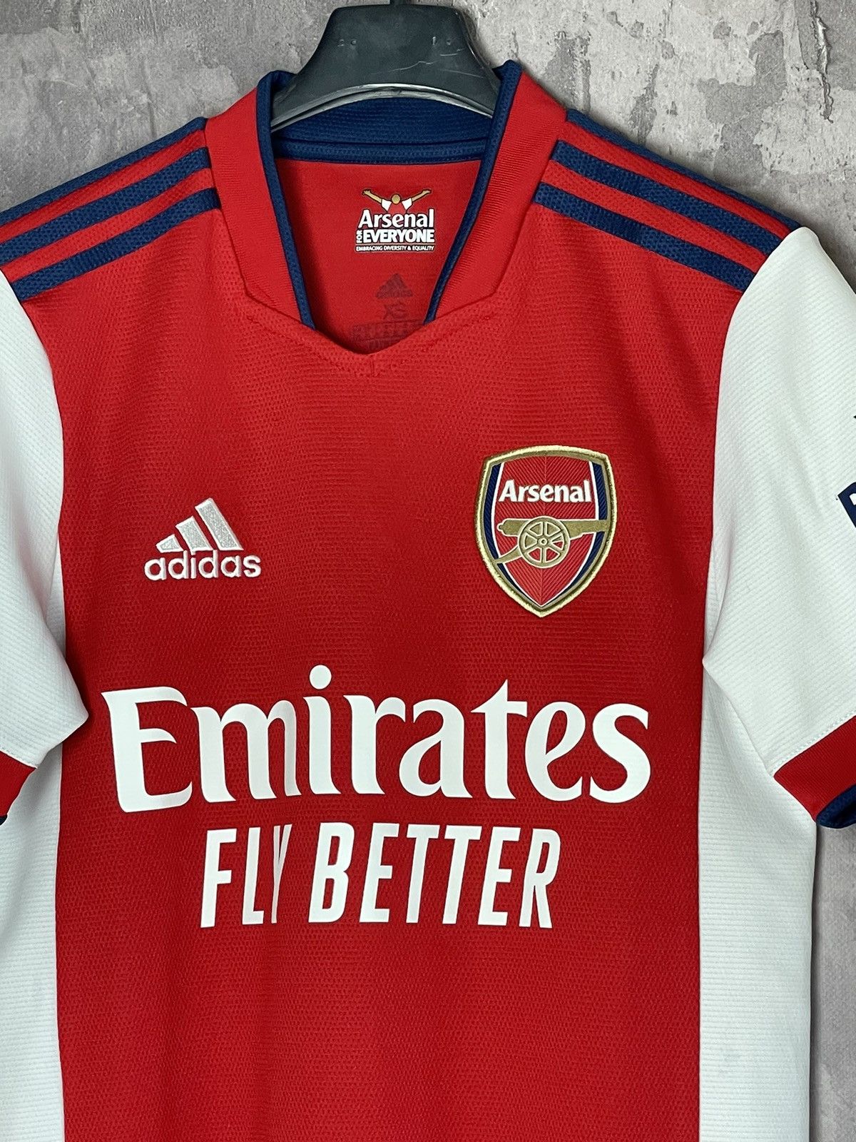 Adidas Arsenal Soccer Jersey Fly Better t shirt 2020/21 Size US XS / EU 42 / 0 - 7 Thumbnail