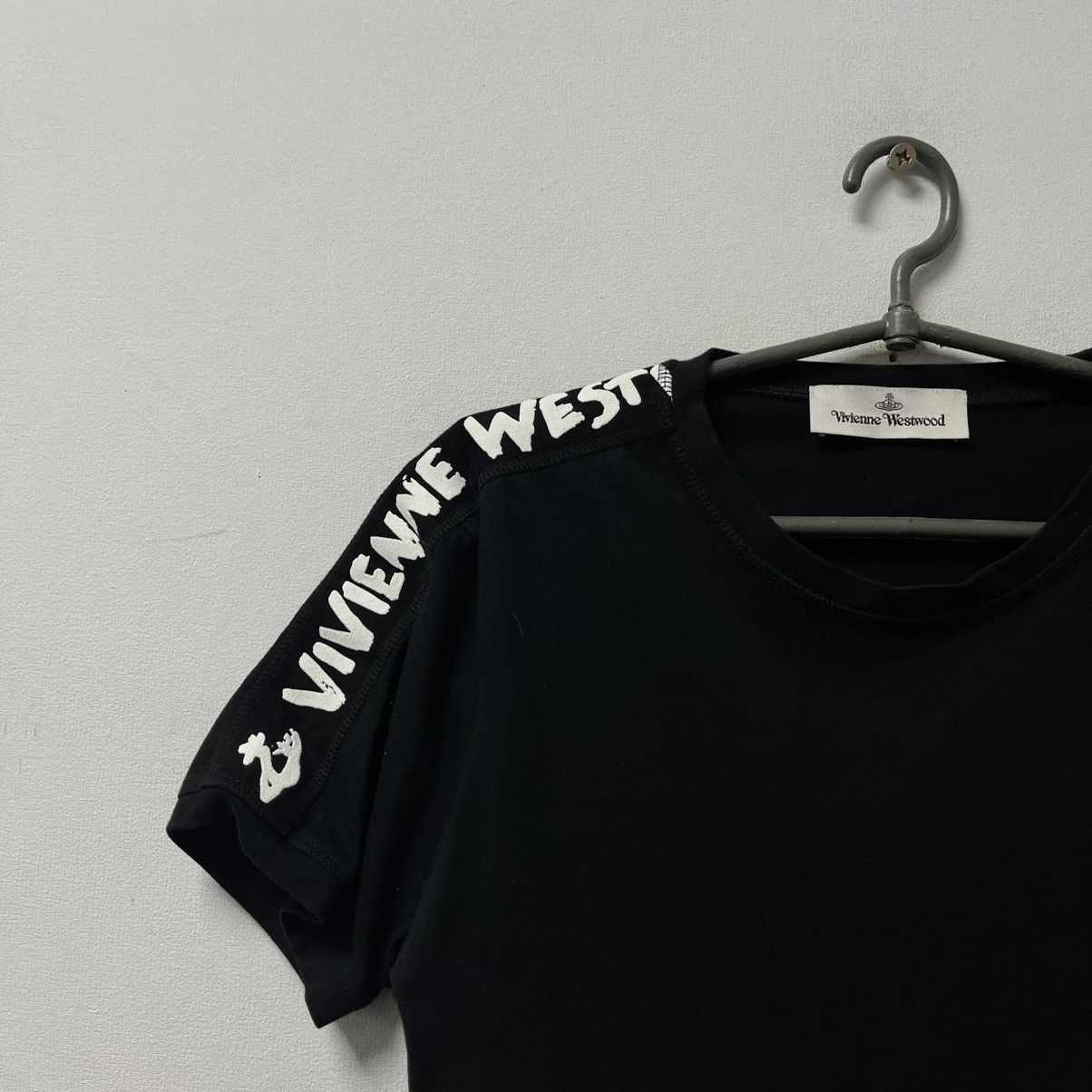 Vivienne Westwood Vivienne Westwood T-Shirt Orb Logo Black Size US M / EU 48-50 / 2 - 3 Thumbnail