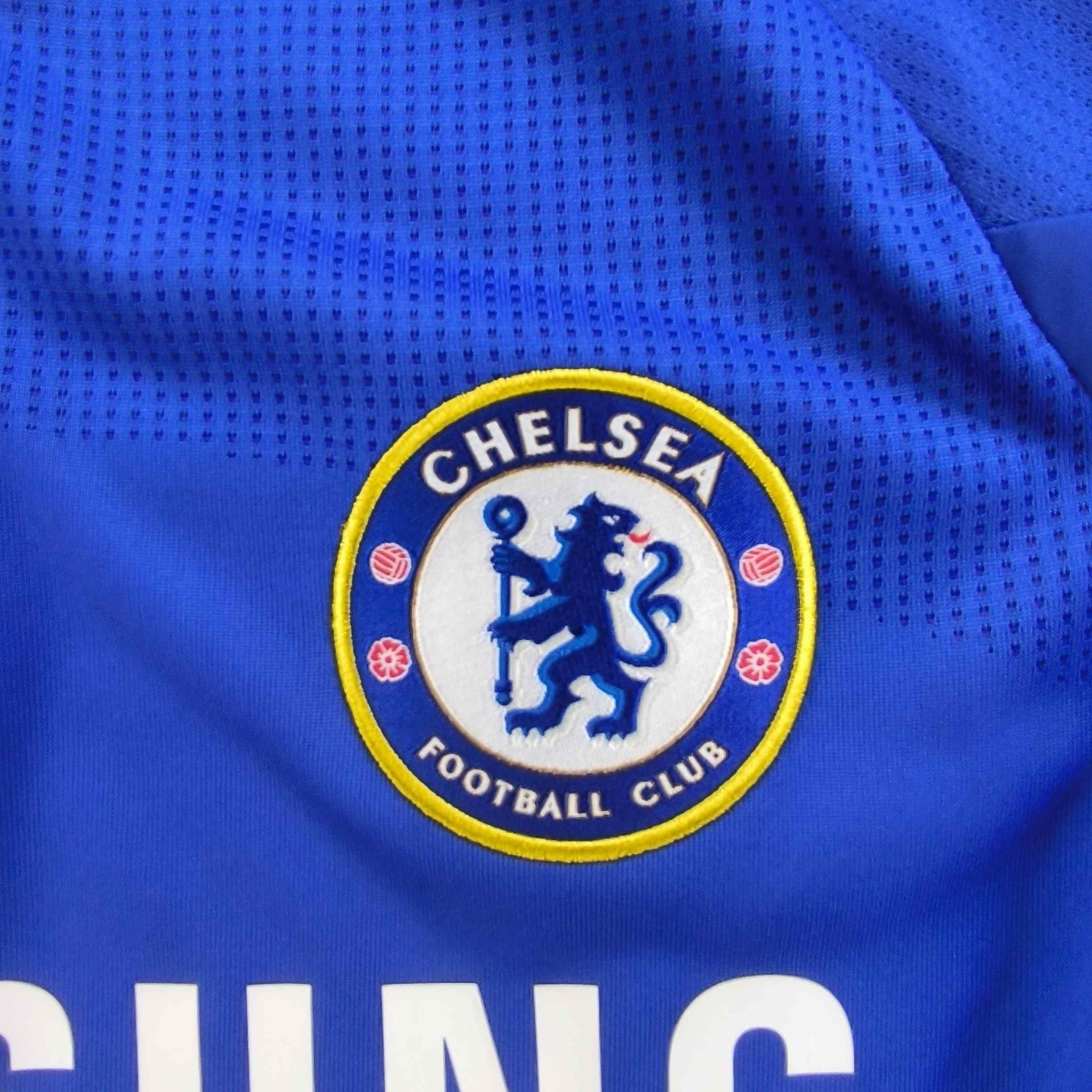Adidas Chelsea 2010-11 Adidas home Techfit football jersey size M Size US M / EU 48-50 / 2 - 4 Thumbnail