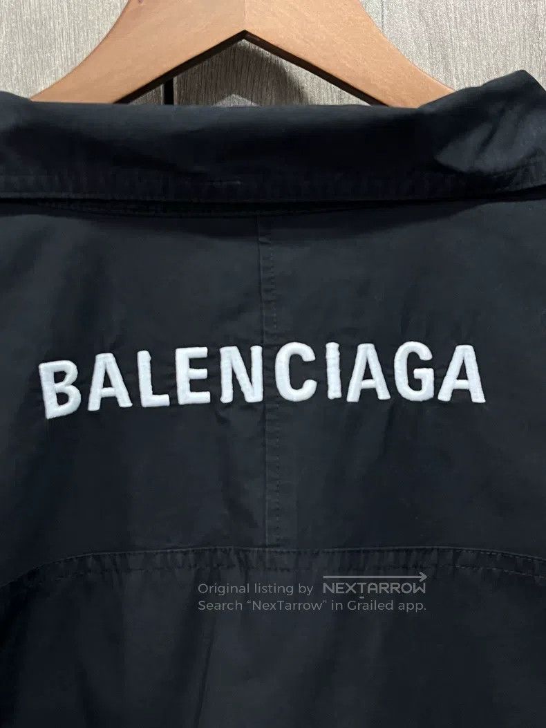 Balenciaga Balenciaga Front and back letter logo windbreaker jacket Size XS / US 0-2 / IT 36-38 - 3 Thumbnail