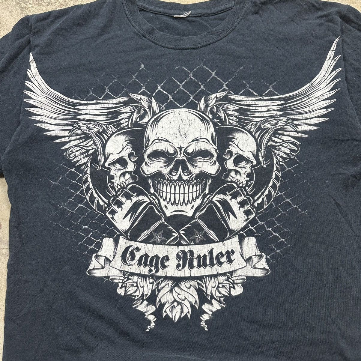 Tapout Vintage Y2K Cage Ruler Skull MMA Tapout Style Shirt Size M Size US M / EU 48-50 / 2 - 2 Thumbnail