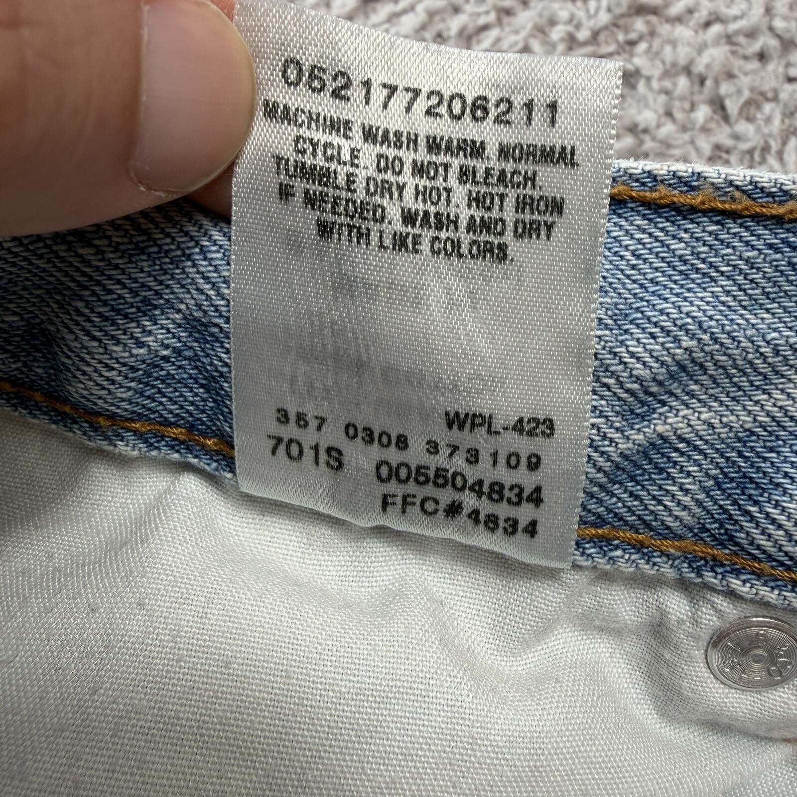Levi's Vintage Y2K Levis 550 Relaxed Fit Baggy Light Wash Jeans 36 Size US 36 / EU 52 - 9 Thumbnail