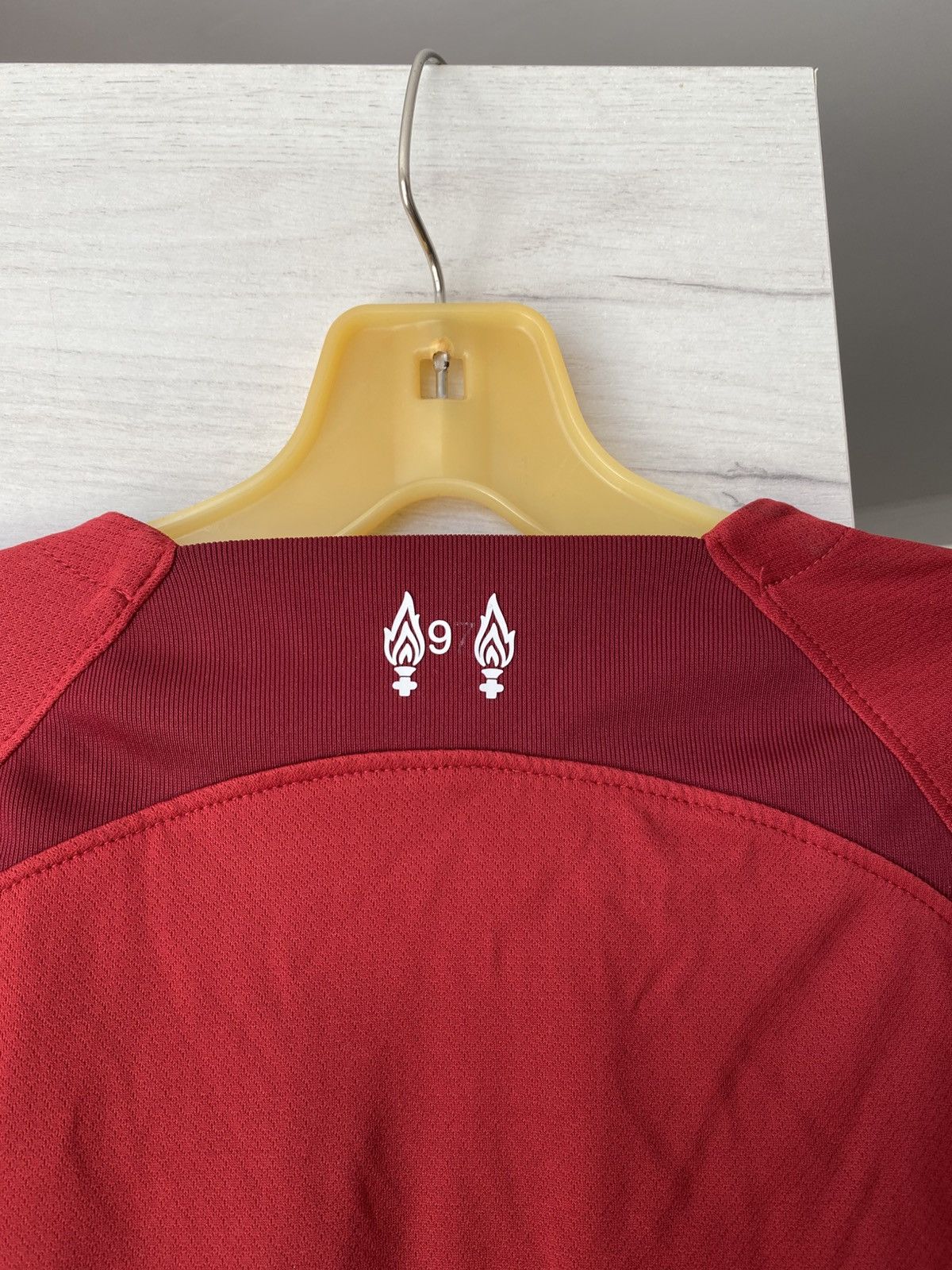 Nike Liverpool FC Nike Jersey Size L Worn Standard Chartered Size US M / EU 48-50 / 2 - 7 Thumbnail
