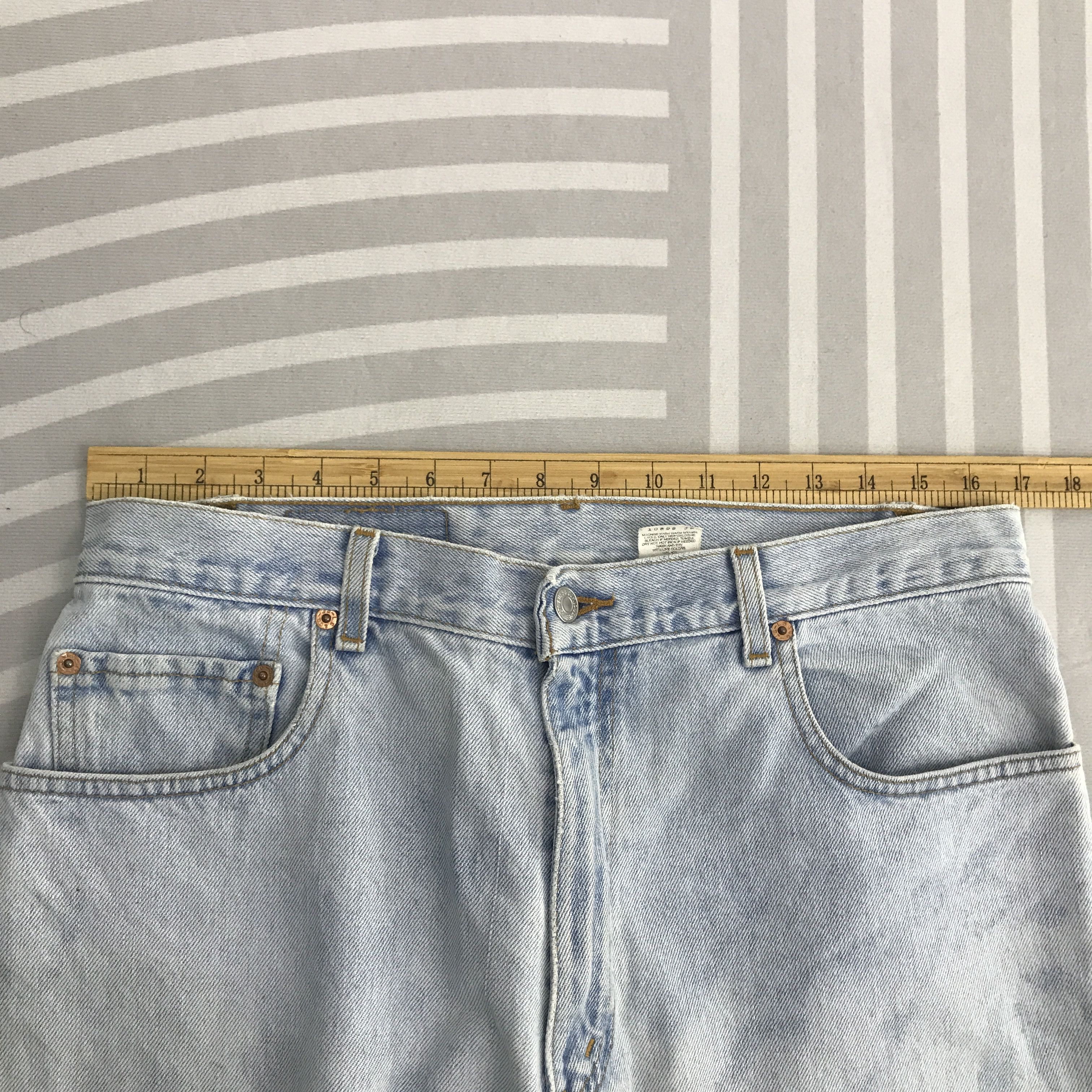 Levi's × Vintage Vintage Levi's Baggy Denim Distressed jeans pants Size US 33 - 7 Thumbnail
