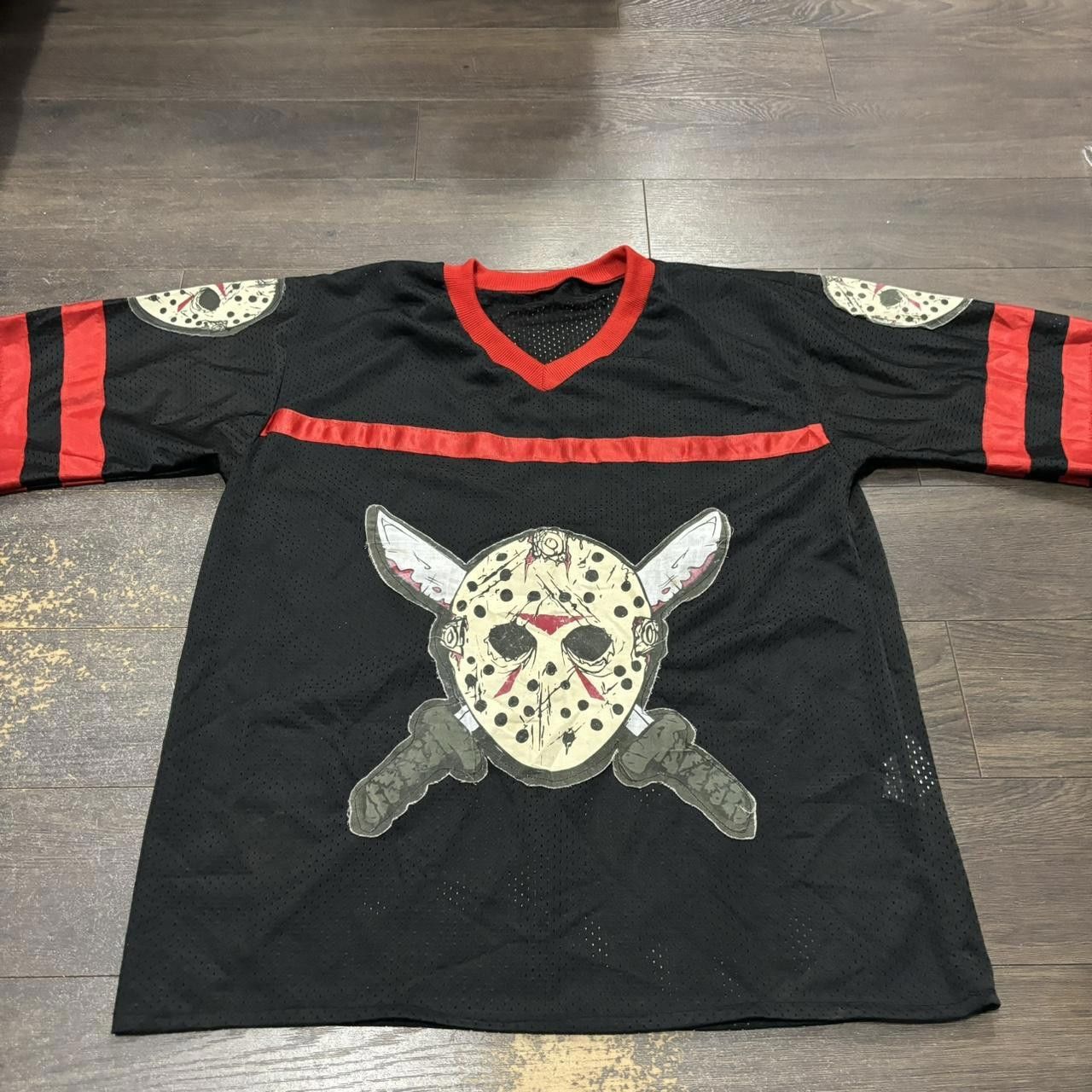 Designer Vintage Friday The 13th Jason Voorhees Jersey 00s Medium Size US M / EU 48-50 / 2 - 1 Thumbnail