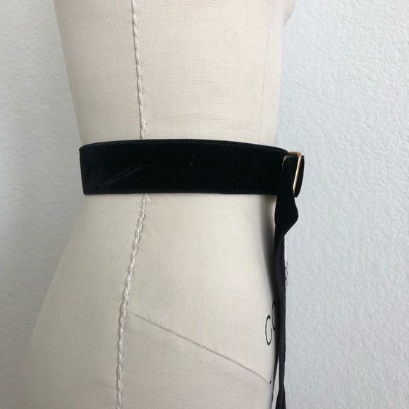 Louis Vuitton Louis Vuitton Velvet Leather Backed Branded Logo Buckle Belt Size ONE SIZE - 4 Thumbnail
