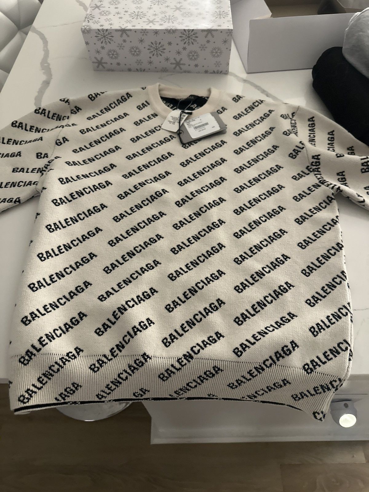 Balenciaga Crewneck cotton mini logo all over knit Size US S / EU 44-46 / 1 - 3 Thumbnail