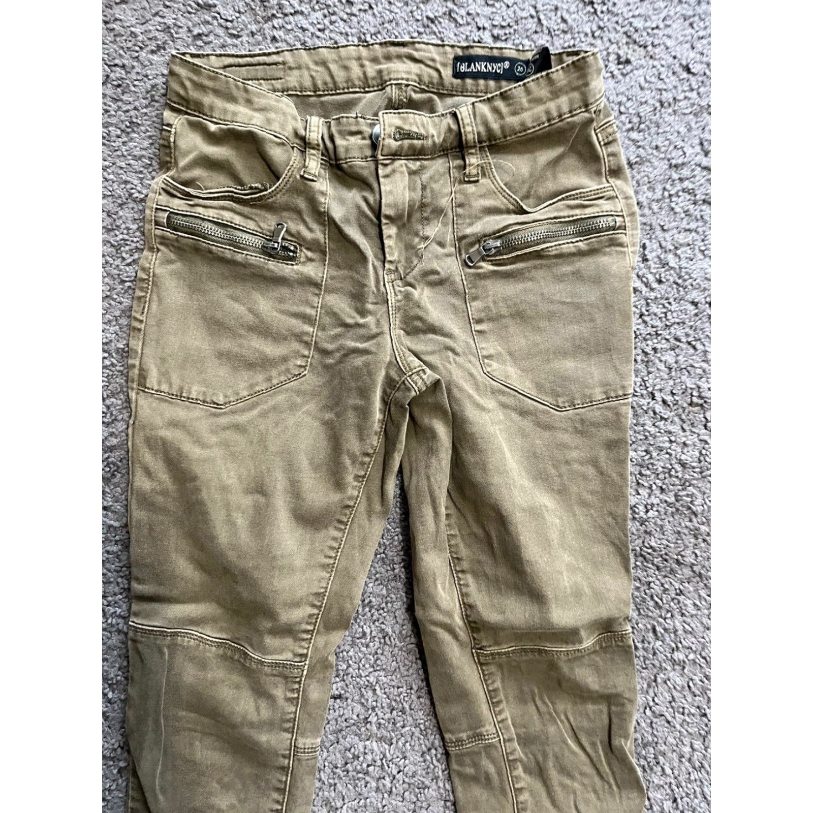 Vintage BLANKNYC Denim Olive Green Utility Pants 26 Zipper Accent Skinny Army Cargo Women Pants 26 Olive Green Zipper Army Skinny Denim Cargo Women Size 26" / US 2 / IT 38 - 2 Thumbnail
