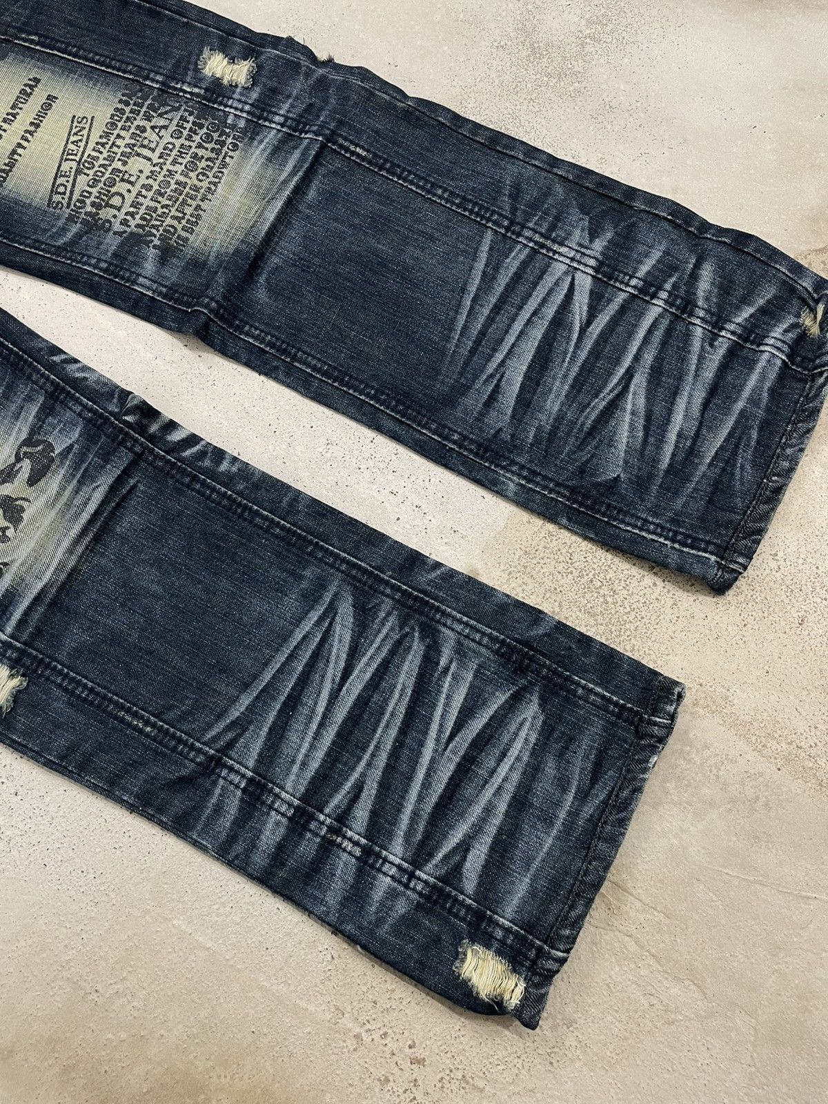Other Savage Denim Mud Wash Distressed 3D Whisker I6W9 Size US 29 - 5 Thumbnail