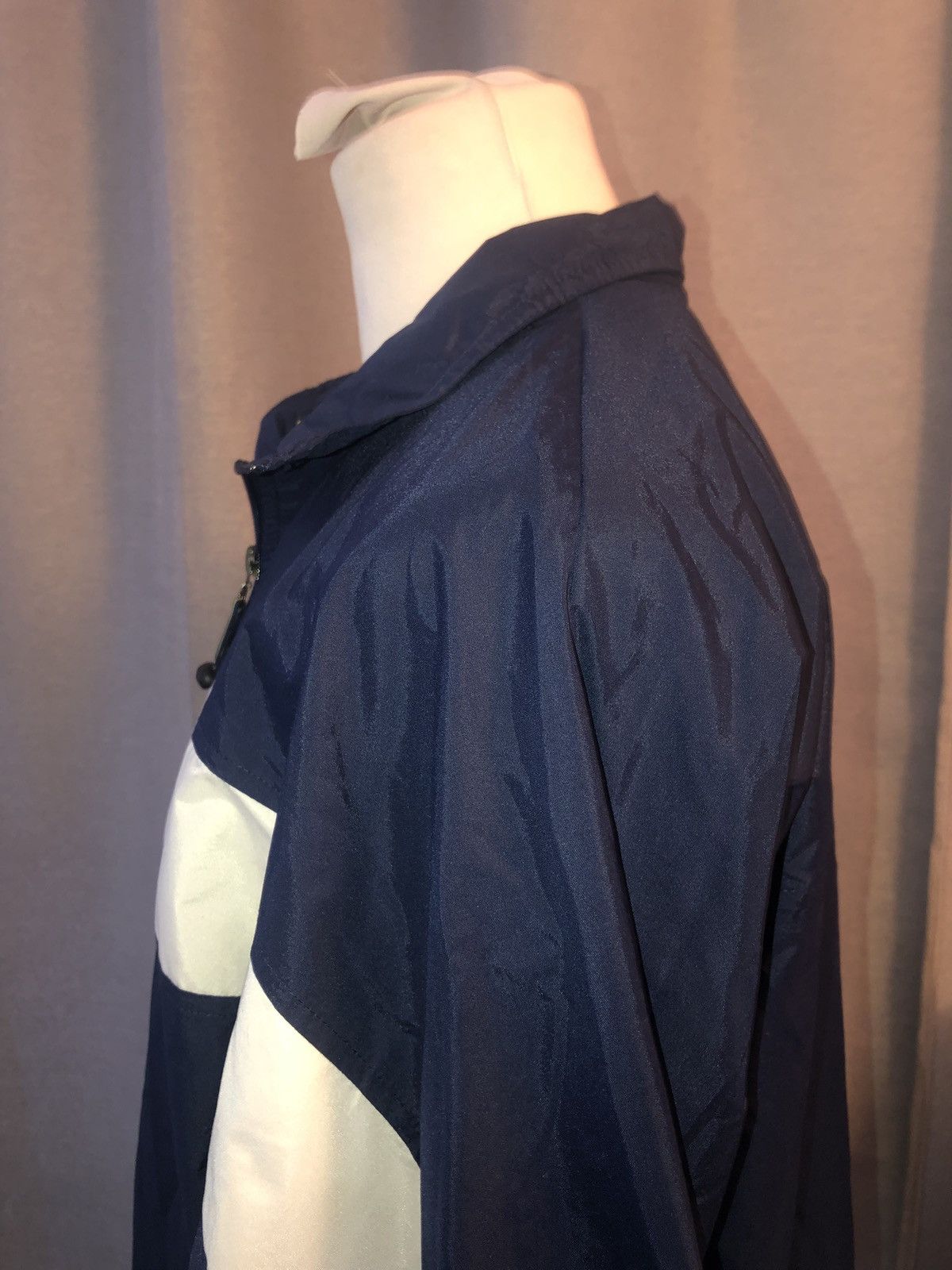 Nike Nike Retro Jacket - BNWT - Blue & White - XL Size US XL / EU 56 / 4 - 7 Thumbnail