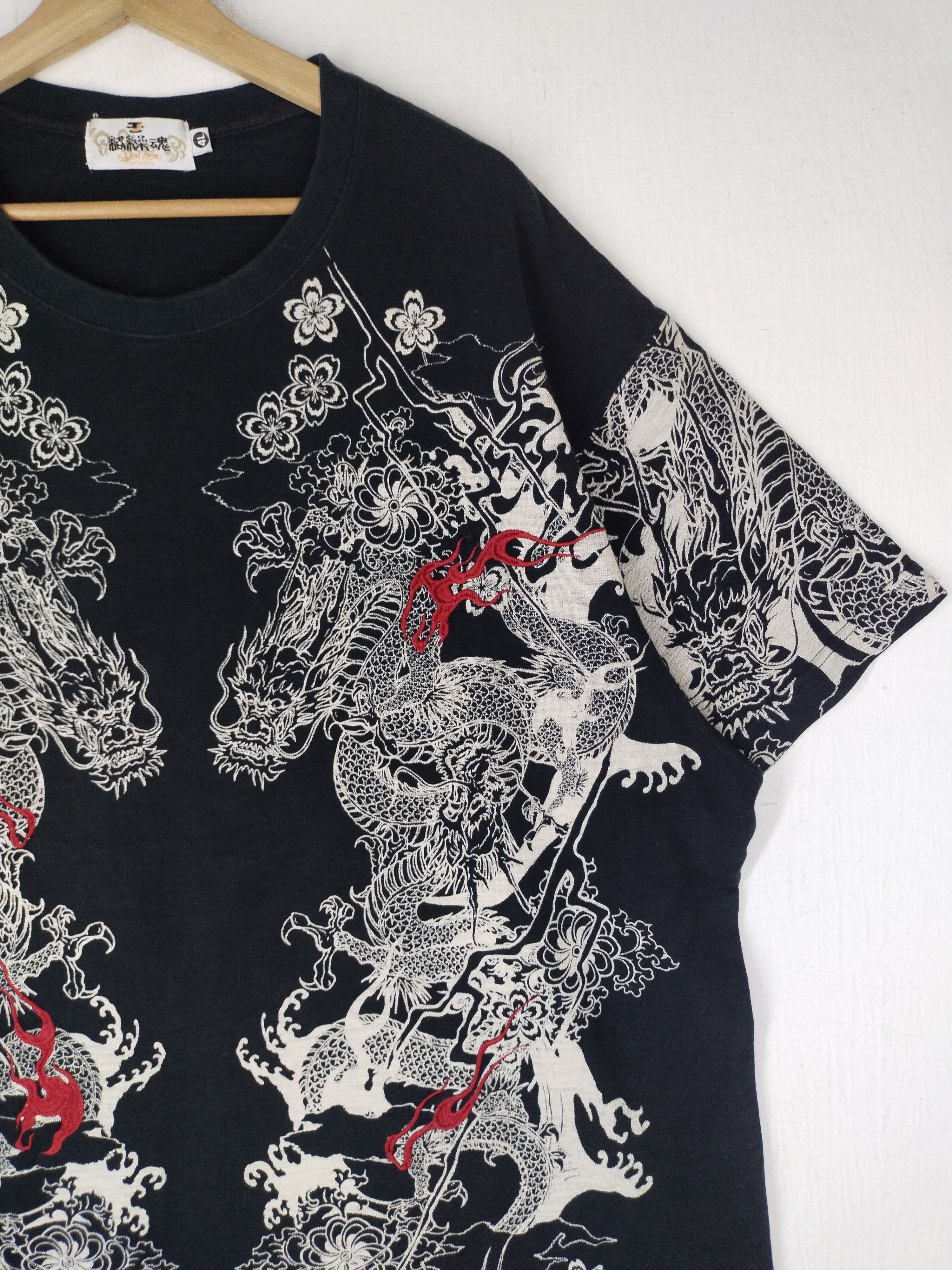 Karakuri Tamashii Rare Vintage Sukajan Dragon Overprint Karakuri Tamashi Tee Size US XL / EU 56 / 4 - 4 Thumbnail