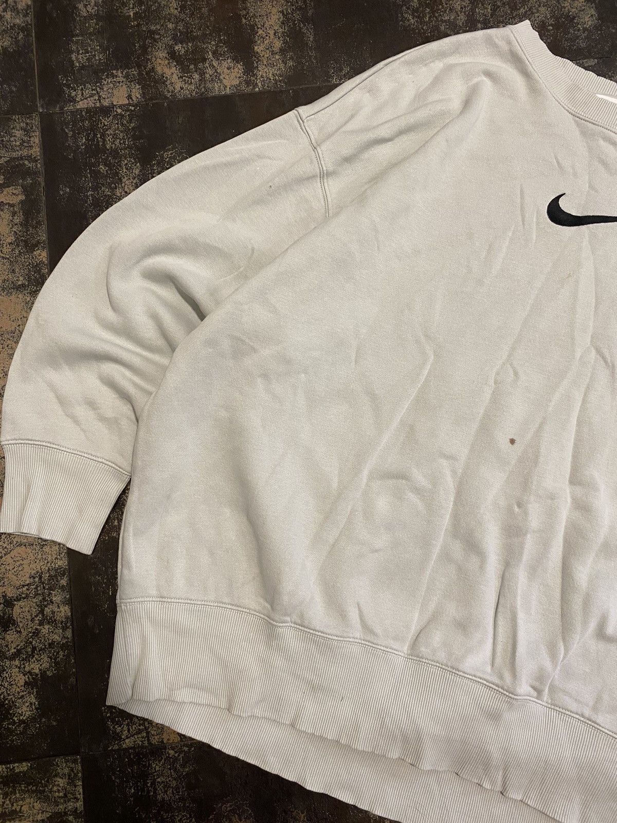 Nike × Vintage Nike Oversized fit distressed vintage sweatshirt Size US XL / EU 56 / 4 - 3 Thumbnail