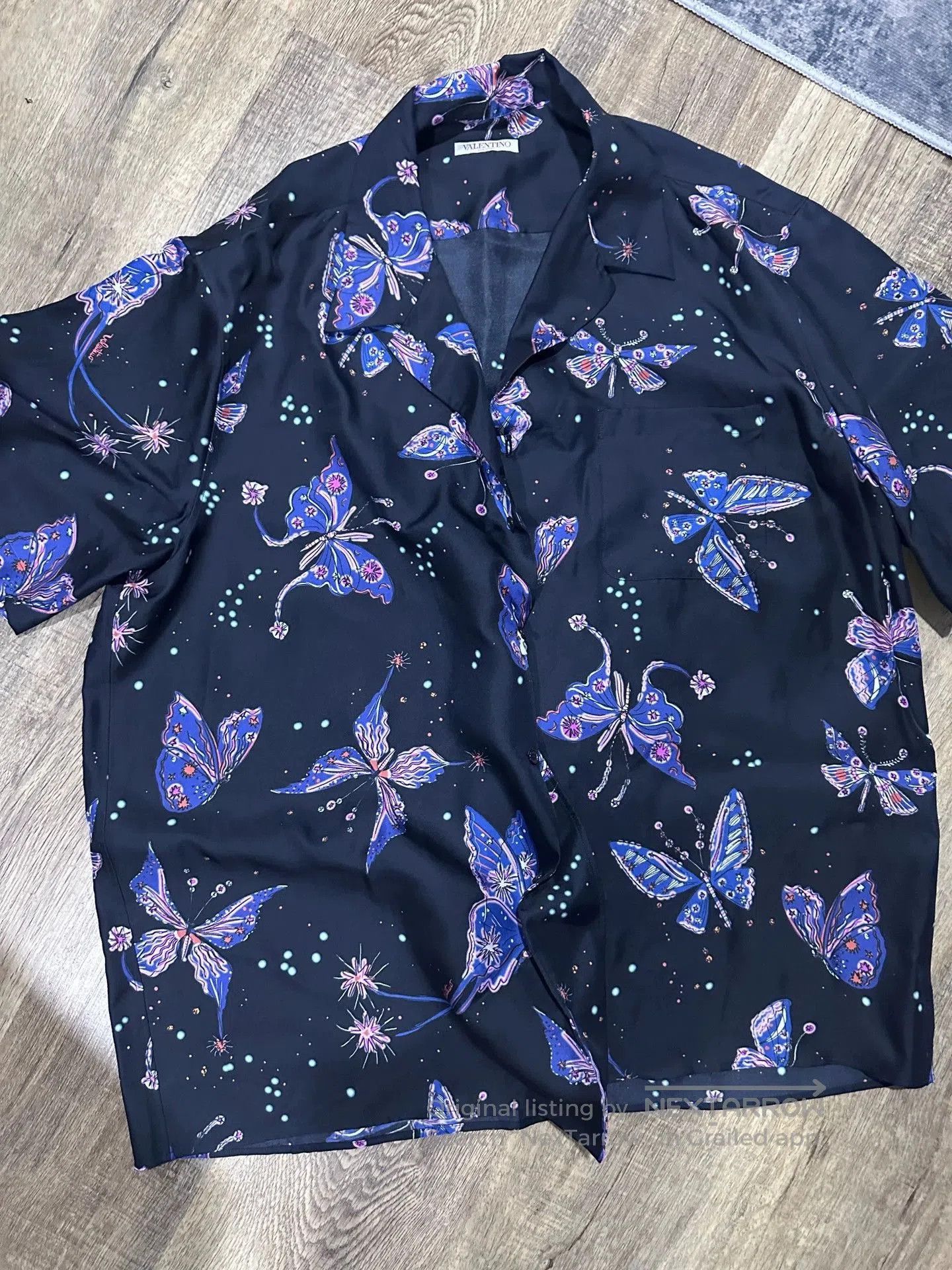 Valentino Valentino Men's Butterfly Print Shirt. Size US M / EU 48-50 / 2 - 1 Thumbnail