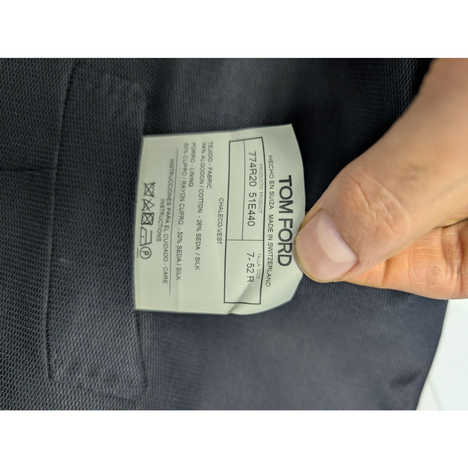 Tom Ford o1rshd1 Double-Breasted Tuxedo vest in Black Size US L / EU 52-54 / 3 - 19 Thumbnail