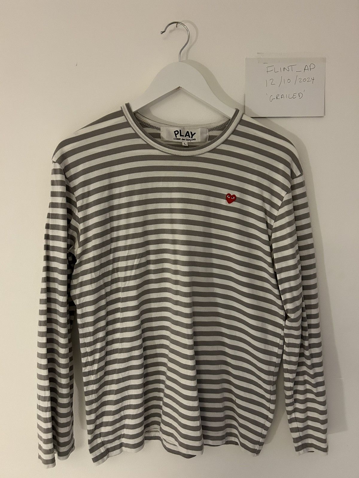 Comme des Garcons Comme Des Garçon ‘Play’ white and grey striped long sleeve Size US L / EU 52-54 / 3 - 1 Thumbnail